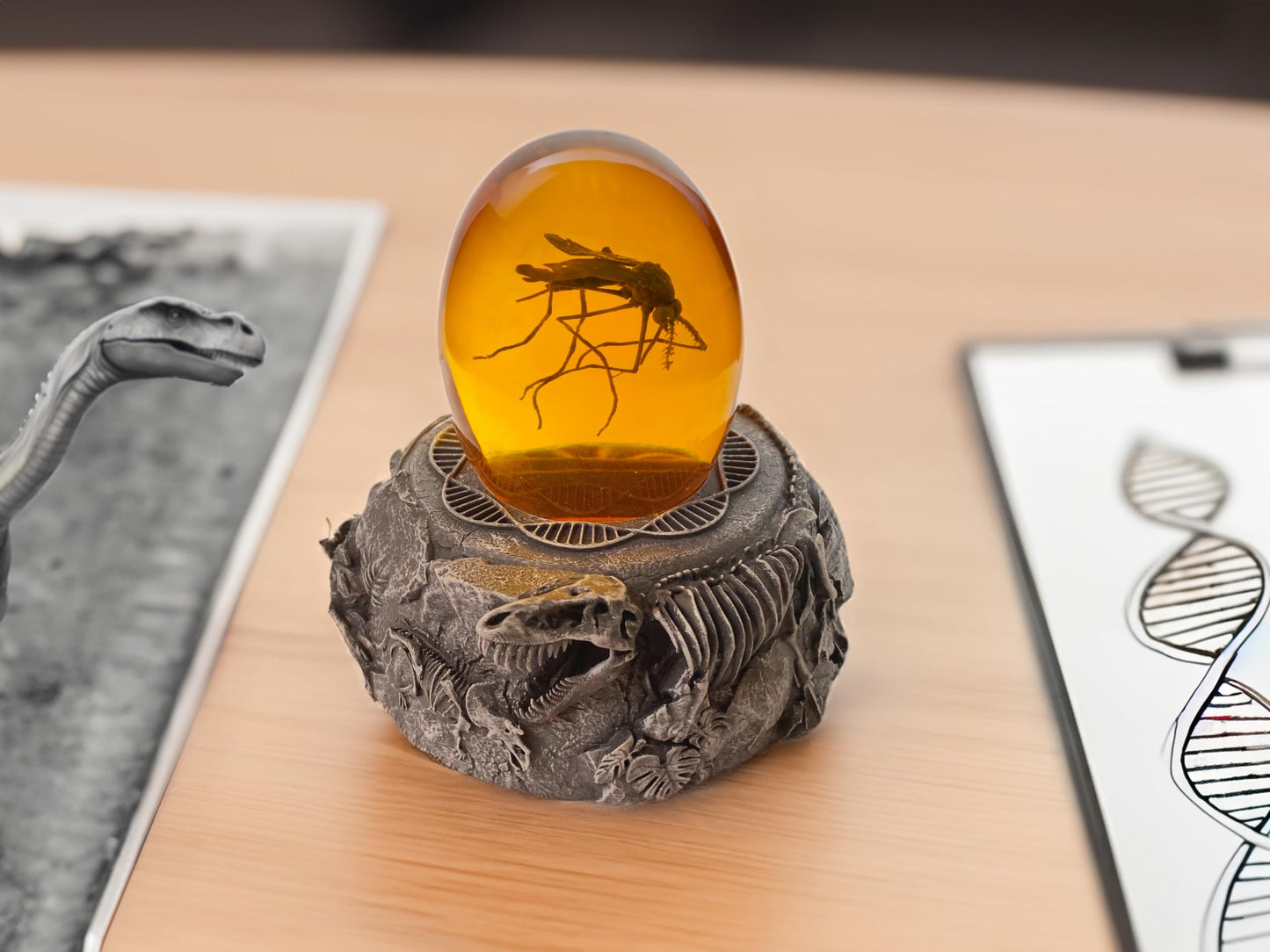 VEOJEIN Mosquito in Amber and Jurassic Base | Dinosaur Fossil Decor and Collectable Gift | Skeletin Figurines | Dinosaur DNA Replica Prehistoric World Prop | Paper Weight