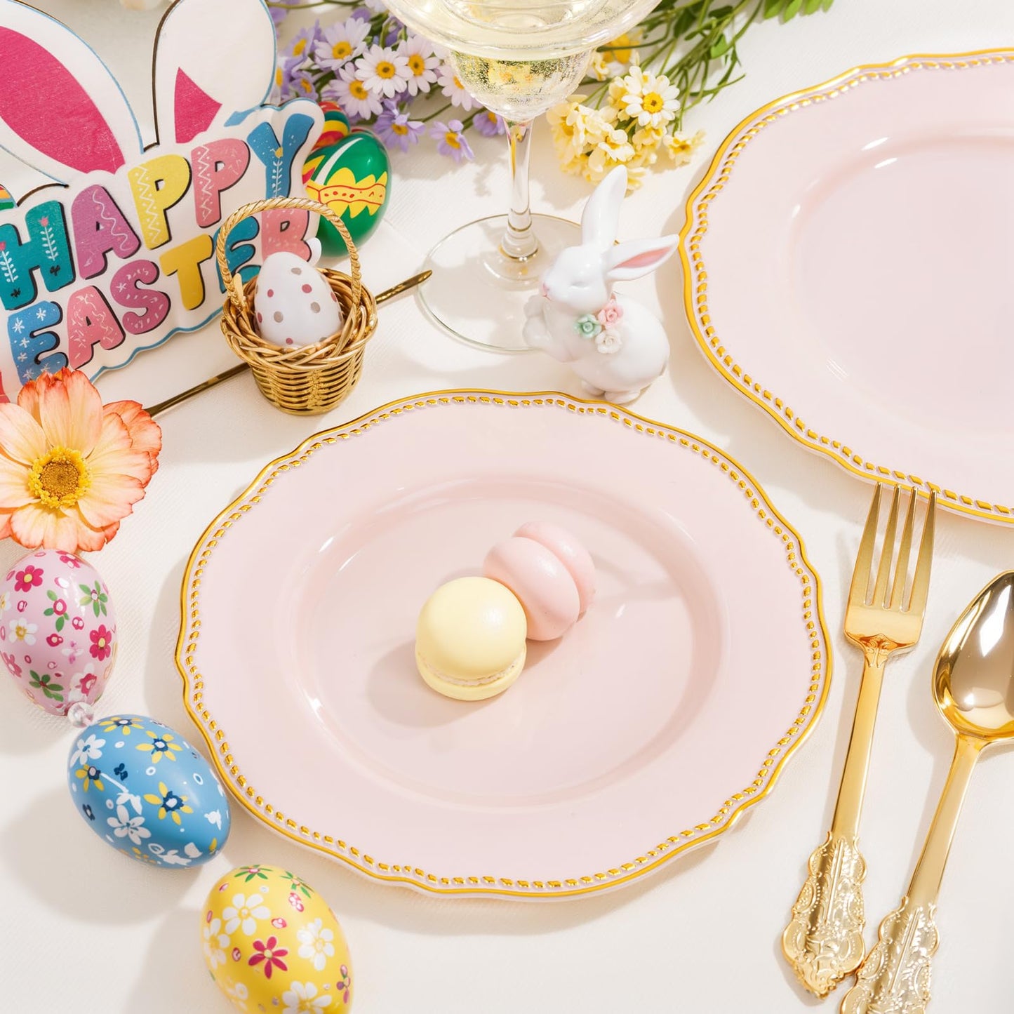 Hioasis 60pcs Pink Plastic Plates - Pink and Gold Disposable Dinnerware with Gold Rim, Heavy-duty, 10 inch, Dinner Plates for Party & Wedding