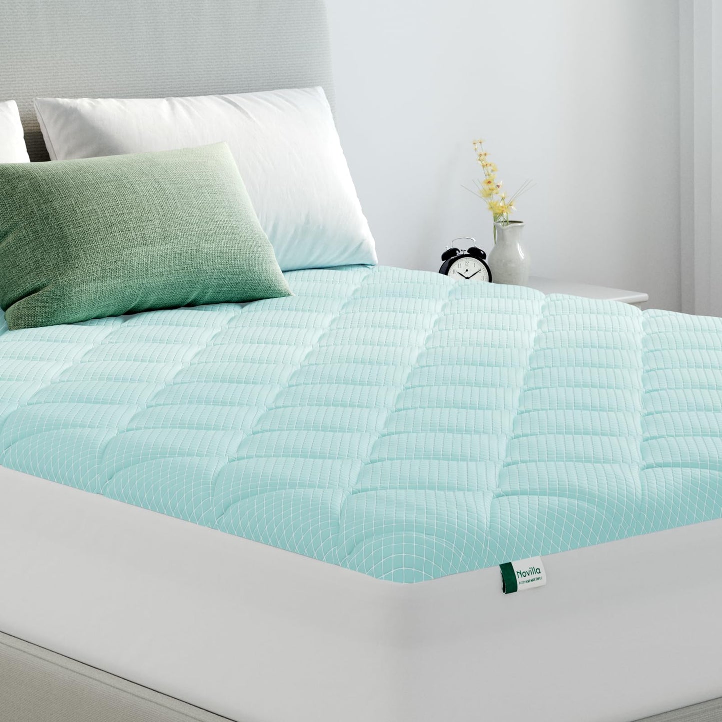 Novilla Cooling Mattress Topper Twin Size, Cooling Factors Infused Mattress Pad for Hot Sleepers, Breathable Mattress Cover with Deep Pocket, Soft Down Alternative Bed Topper for Back Pain Relief
