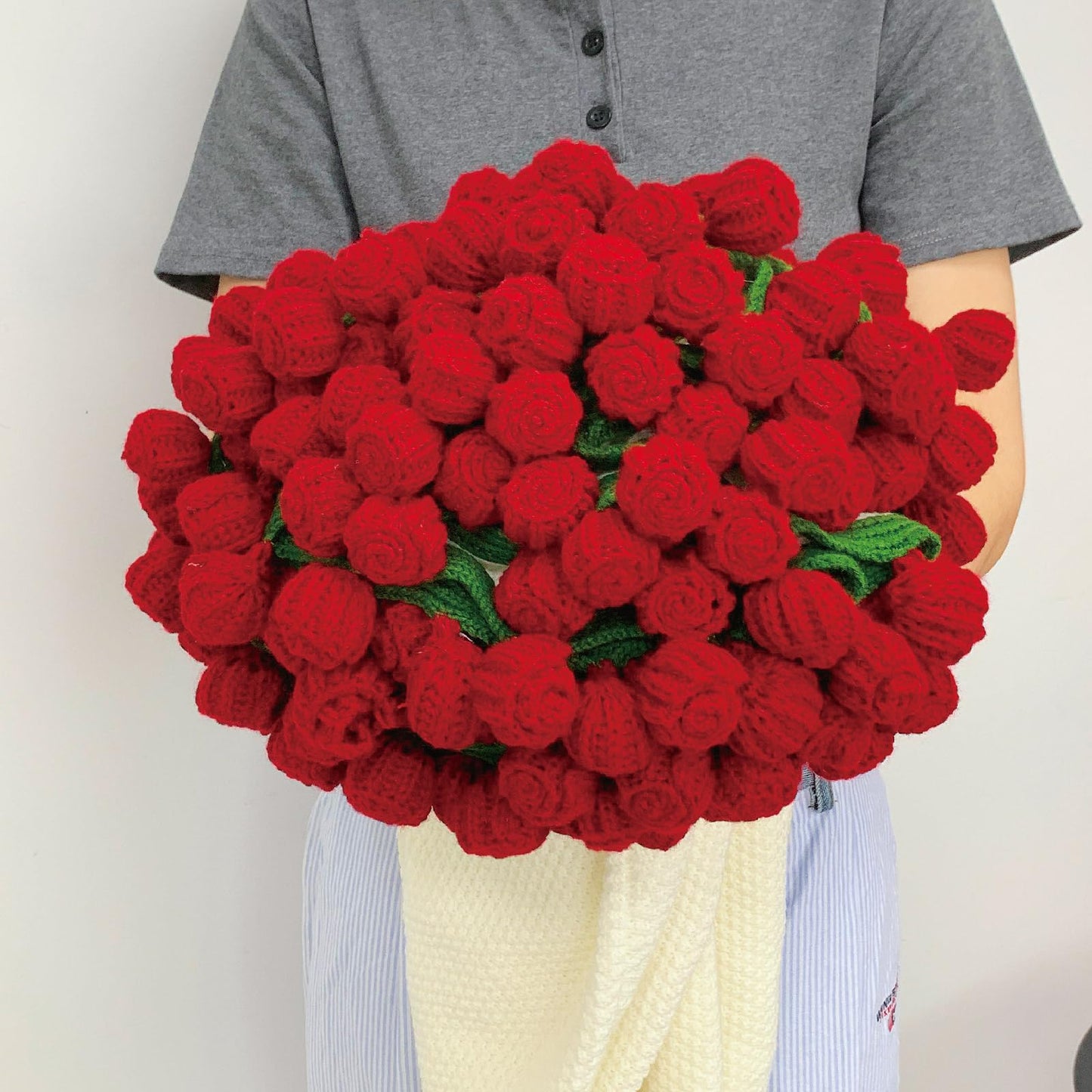 SoffMoiis Crochet Flowers Bouquet Blanket, Handmade Rose Blanket, 59 Inch Round Floral Soft and Romantic Gifts for Birthday, Mother's Day, Valentine's Day, Home Decor, Bed, Sofa