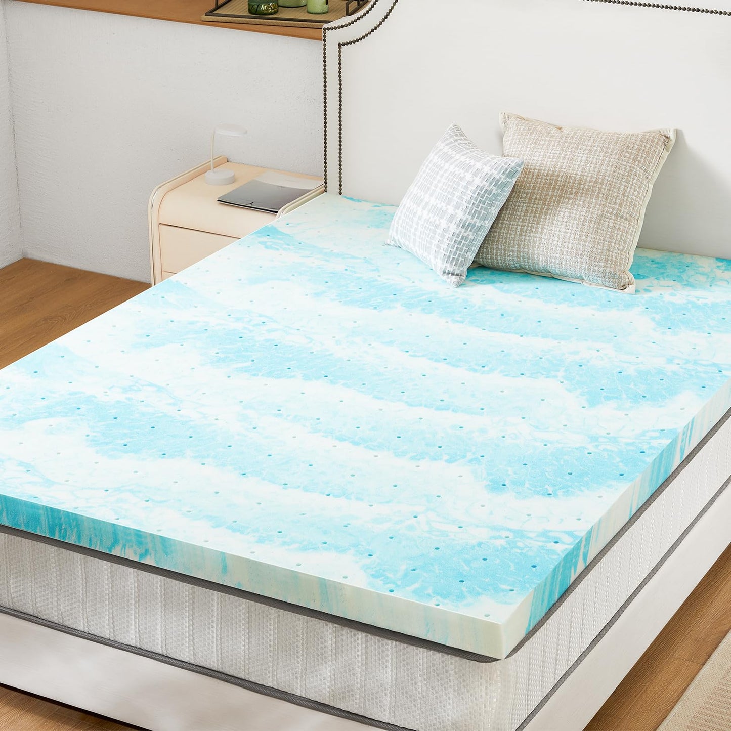 Sweetcrispy Mattress Topper Queen, 2 Inch Thick Memory Foam Gel Infused Cooling Toppers Pad for Queen Size Bed, Sleeper Sofa, RV, Camper, CertiPUR US Certified, Ventilated and Breathable, Blue