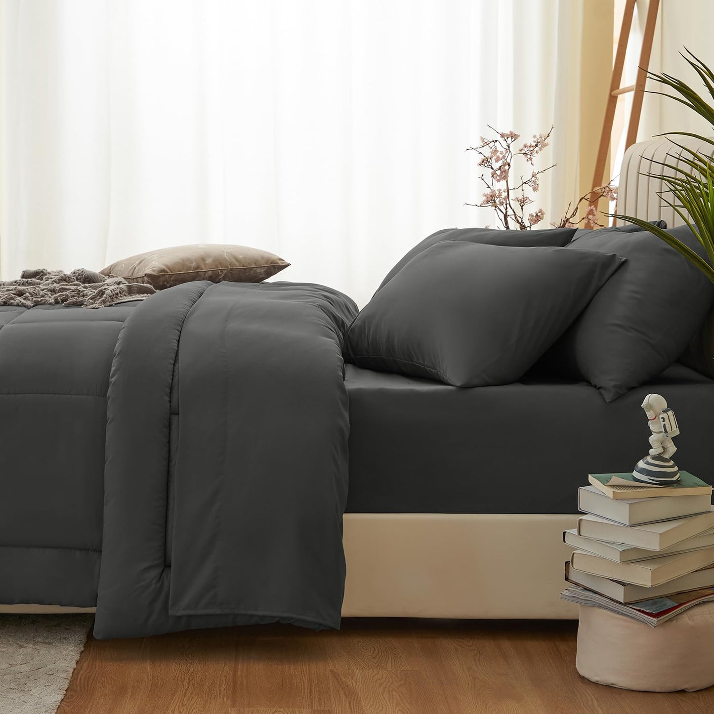 HIMEET Queen Comforter Set Dark Grey, Luxury Soft Bed in a Bag, Fluffy Dark Gray Bed Set Queen Size 7 Pieces, All Seasons Bedding Sets with Comforter, Flat Sheet, Fitted Sheet & Pillowcases
