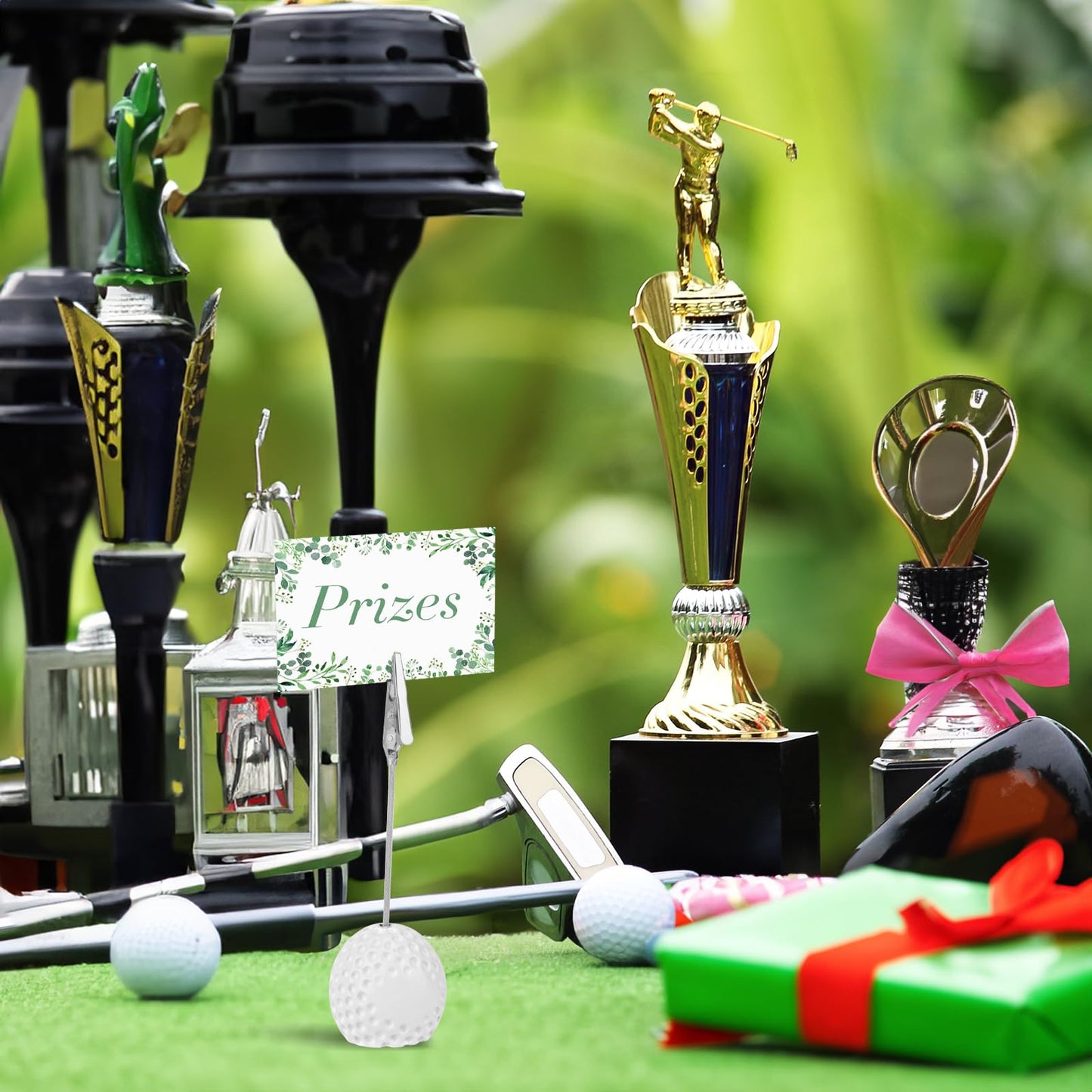 SAYAYA 8 PCS Resin Golf Ball Base Alligator Clip Place Card Holder Golf Ball Shaped Table Number Holder Name Place Card Holder for Office Menu Events Wedding Party