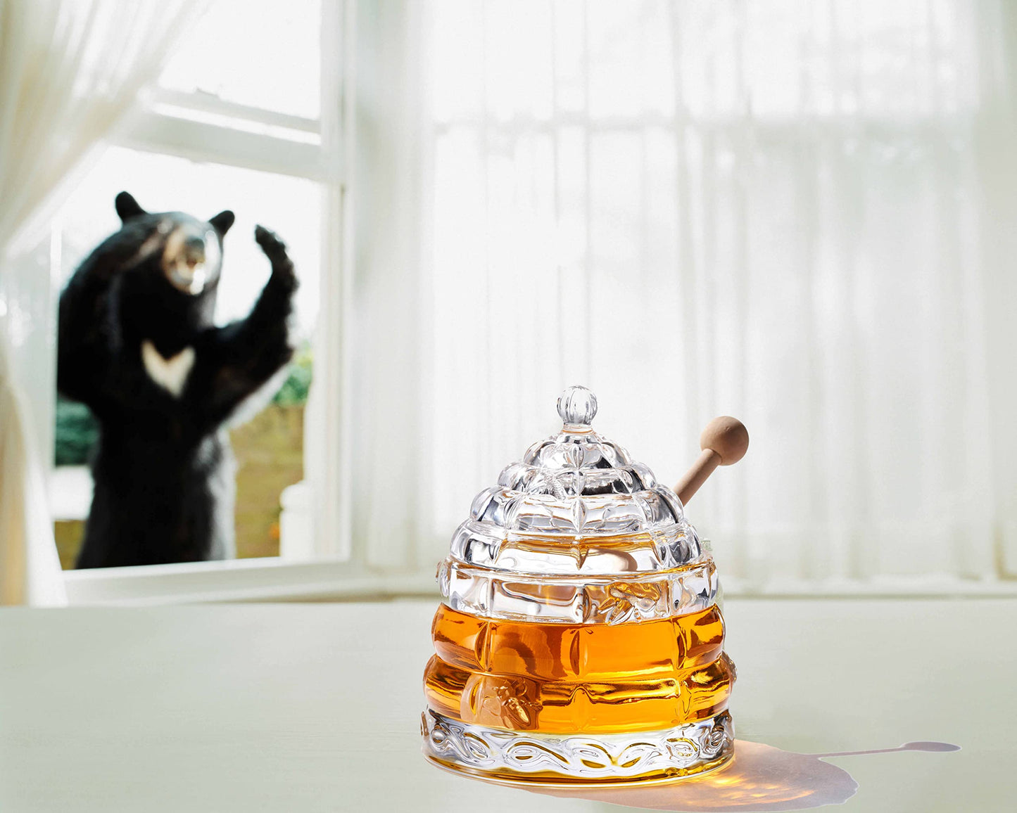 PAULSWAY 9 oz Beehive Crystal Honey Pot with 2 Dipper Sticks - Elegant Glass Honey Jar with Lid, No Drip Honey Dispenser & Syrup Container for Home Kitchen Decor