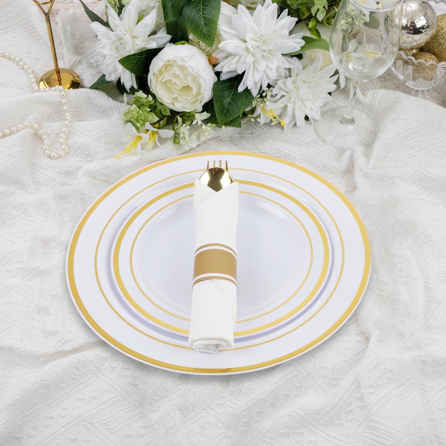 M MCIRCO 350 Piece Gold Dinnerware Set,100 Plastic Plates, 50 Cups,50 Pre Rolled Napkins with Plastic Silverware, Disposable Gold Dinnerware Set for 50 Guest