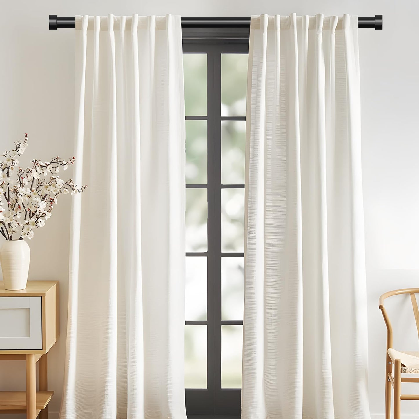 VOIIY 2 Pack Curtain Rods for Windows 28 to 48 Inch(1.5-5 Feet),Black 1'' Diameter Drapery Rods with End Cap Style Design,Modern Adjustable Heavy Duty Curtain Rod,Size:30''-60''