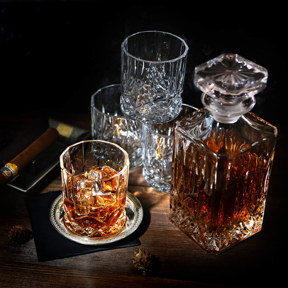 ELIDOMC 5PC Italian Crafted Crystal Whiskey Decanter & Whiskey Glasses Set, Crystal Decanter Set With 4 Whiskey Glasses, Whiskey Decanter Sets for Men.