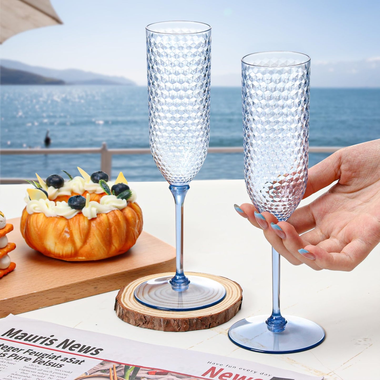 XUWAIDSGN 48 Pack Blue Detachable 2 piece Champagne Flutes 5.5 Oz Unbreakable Plastic Mimosa Disposable Champagne Glasses Drinking Cups Stemmed Reusable Wine Toasting Glasses for Wedding