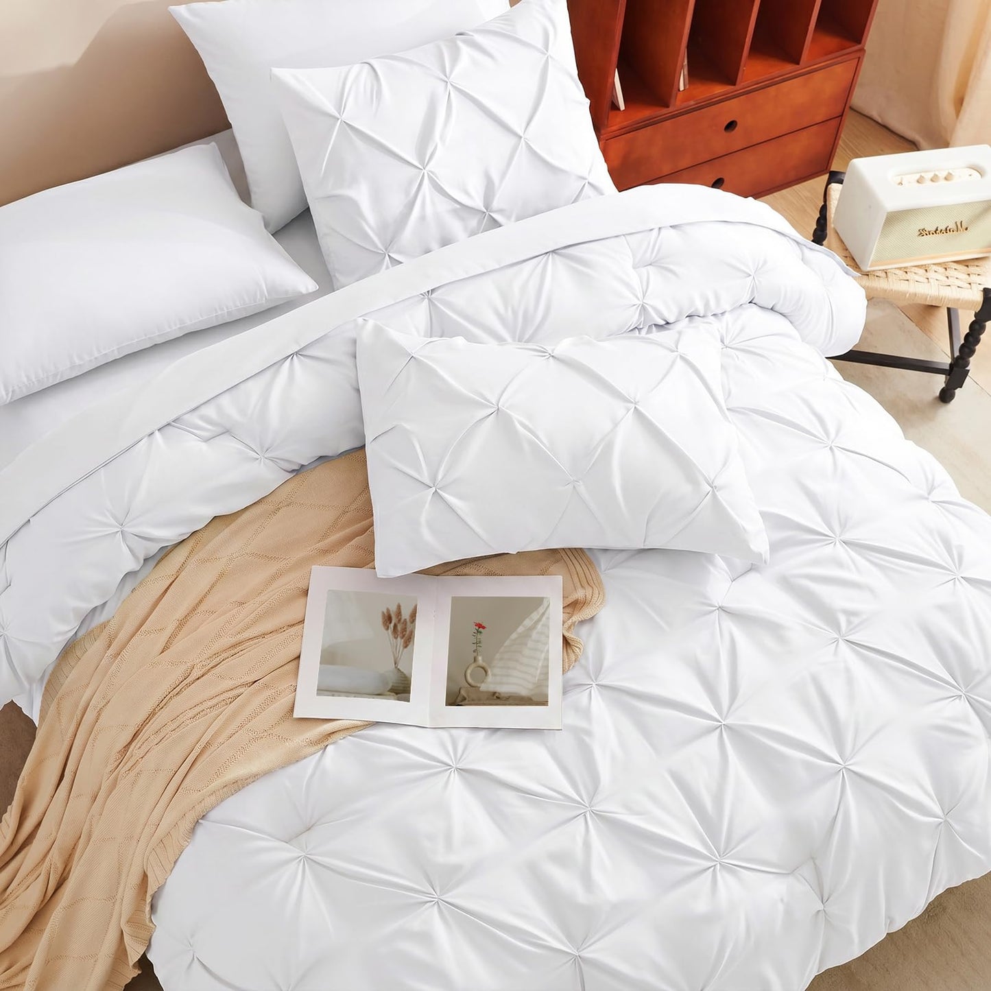 HIMEET King Size Comforter Set White - 7 Pieces Pintuck Bed in a Bag, Pinch Pleat Modern Room Decor, All-Season Soft Bedding Gift with Comforter, Sheets, Pillowcases & Shams