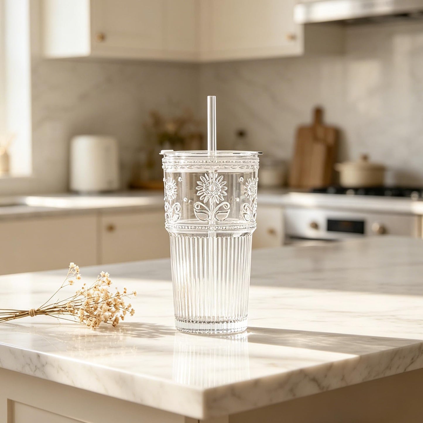 INSETLAN 20 oz Sunflower Glass Cups with Lids and Straws, Set of 4, Elegant Iced Coffee Cups for Coffee, Matcha, Smoothies, Juice, Cocktail and More, Leak-Proof Glass Tumbler for Daily Use and Travel
