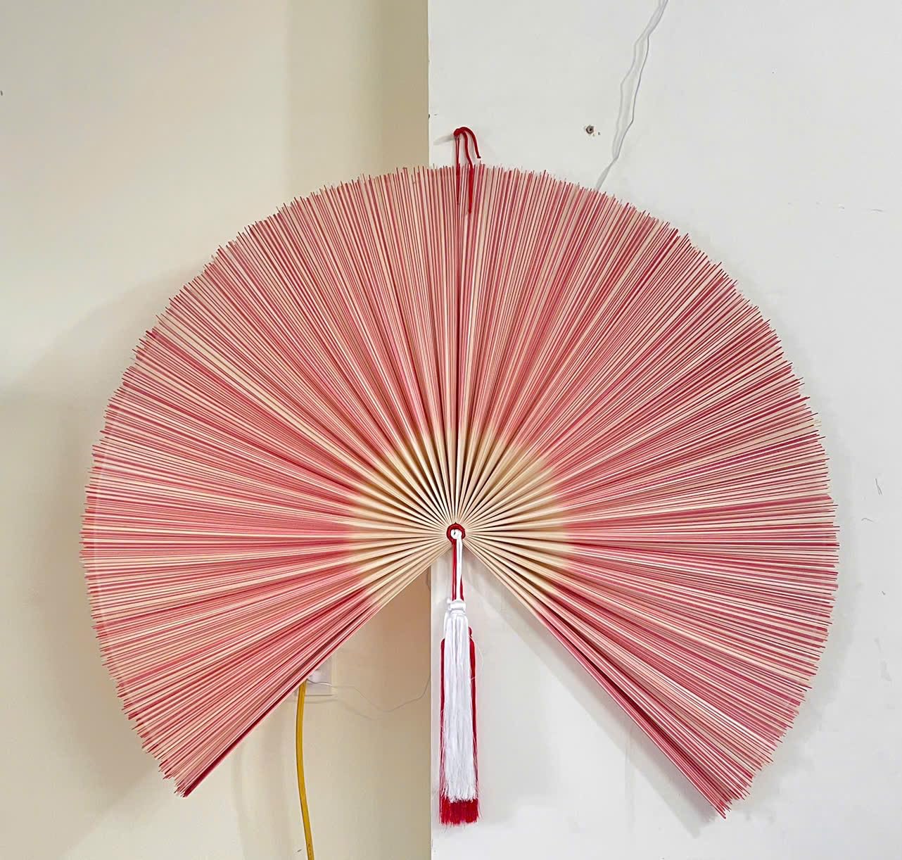 ChumDecor Fan Wall Decor,Large Bamboo Fans Wall Art for Boho Hanging Headboard,Decorative Folding Fan for Over Bed Decorations