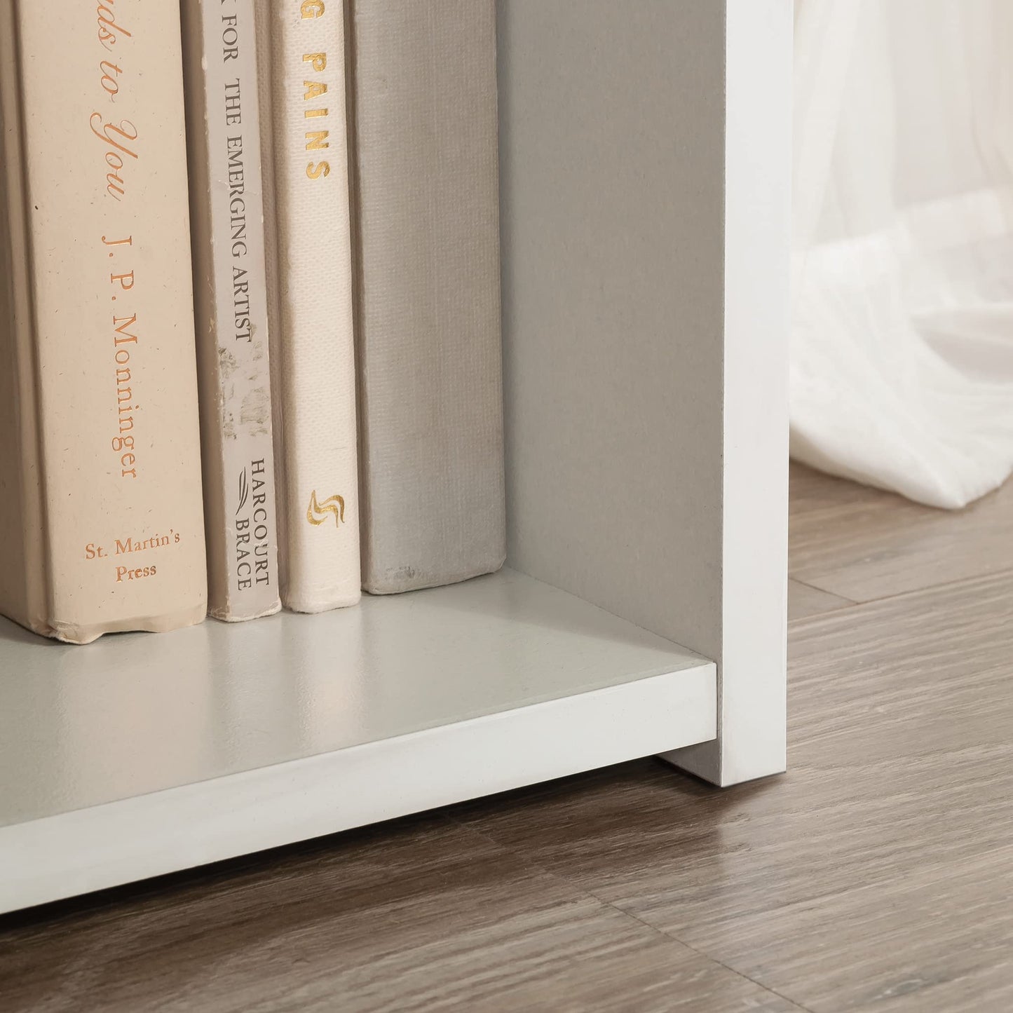 Sauder Beginnings 3-Shelf Bookcase/ Book shelf, Soft White finish