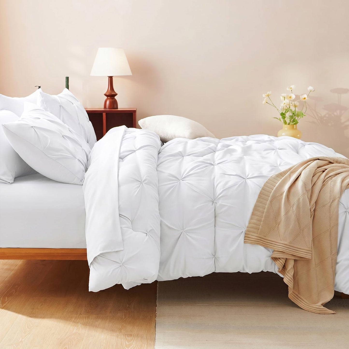 HIMEET King Size Comforter Set White - 7 Pieces Pintuck Bed in a Bag, Pinch Pleat Modern Room Decor, All-Season Soft Bedding Gift with Comforter, Sheets, Pillowcases & Shams