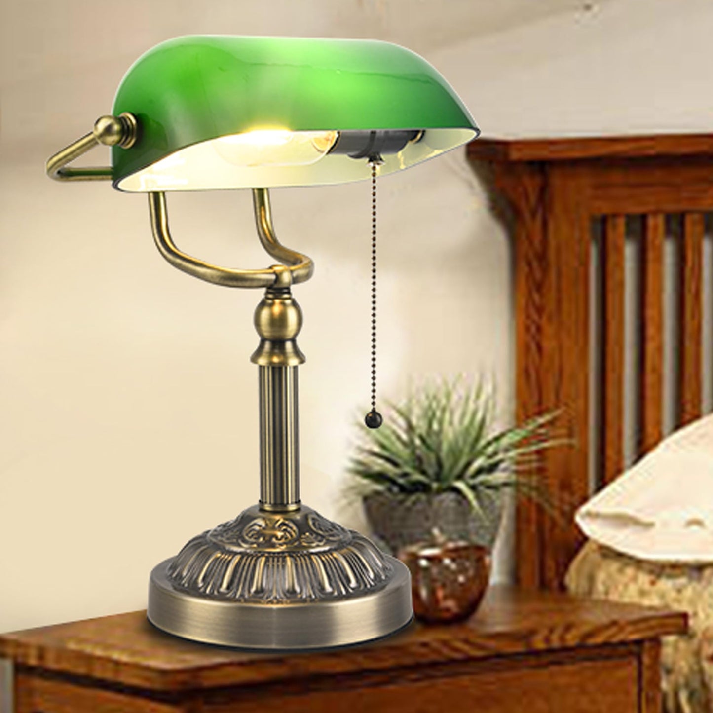 Rizzyluz Bankers Desk Lamp with USB-A Charging Port, Vintage Desk Lamps with Pull Chain Green Glass, Antique Brass Banker's Lamp for Home Office Library
