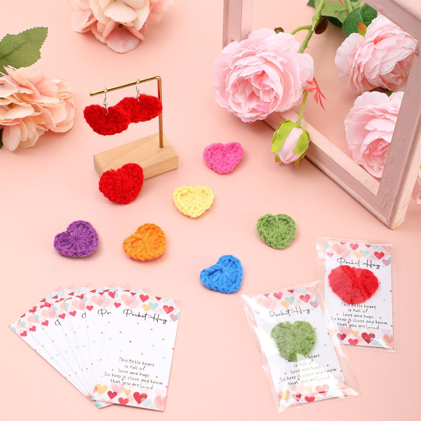 Mindsoft Emotional Cheer Support Gift Bulk Cute Hand Crocheted Pocket Hug Heart Inspirational Cards and Bags Party Favor for End of Year Preschool Toddler Boy Girls(140 Sets)
