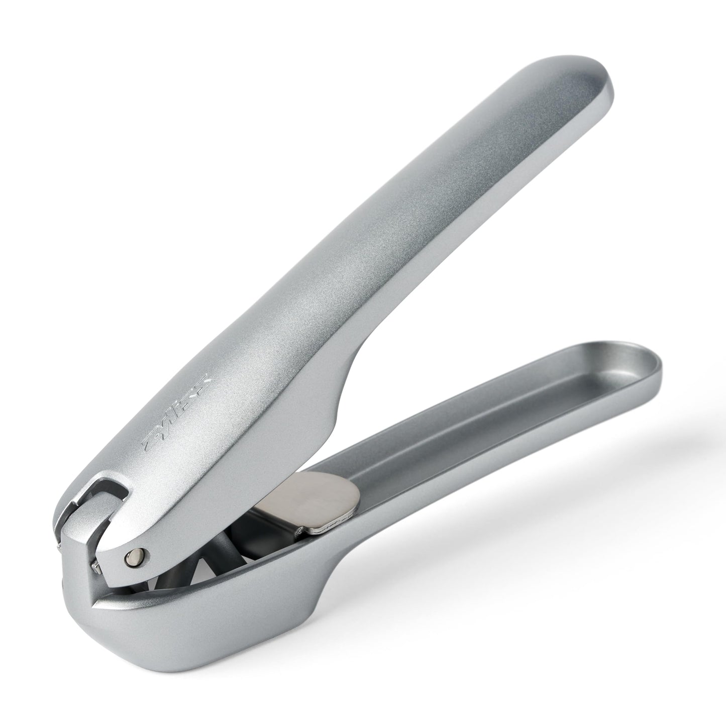 Zyliss Susi 4 Garlic Press - Garlic Crusher for Efficient Mincing - Odor-Free Hands - Large Chamber Made of Durable Stainless Steel - Mess-Free Kitchen Gadget - PFAS-Free Non-Stick Coating - Silver