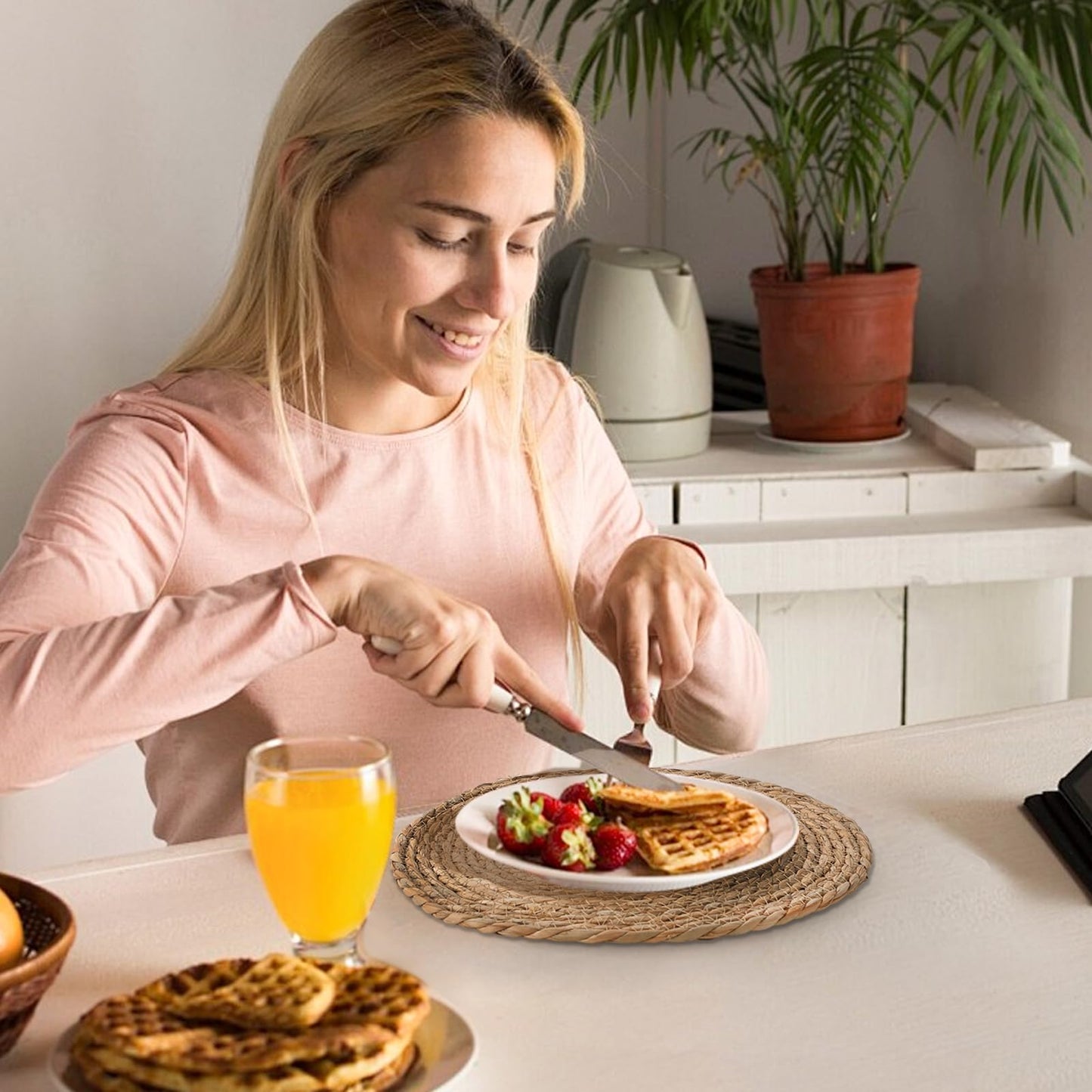 13.5'' Round Woven Placemats Set of 12, Boho Rattan Chargers for Dinner Plates, Rustic Wicker Place Mats, Straw Braided Table Placemats, for Dining Table, Wedding, Farmhouse, Outdoor and Christmas