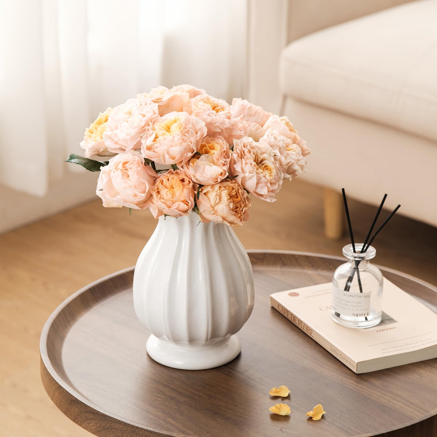 SEUYUCL White Ceramic Vase, 7.8 Inch Flower Vase Home Decor Modern Decorative Vases for Bouquet, Unique Vases for Farmhouse Living Room Cabinet Table Centerpieces Wedding Decorations