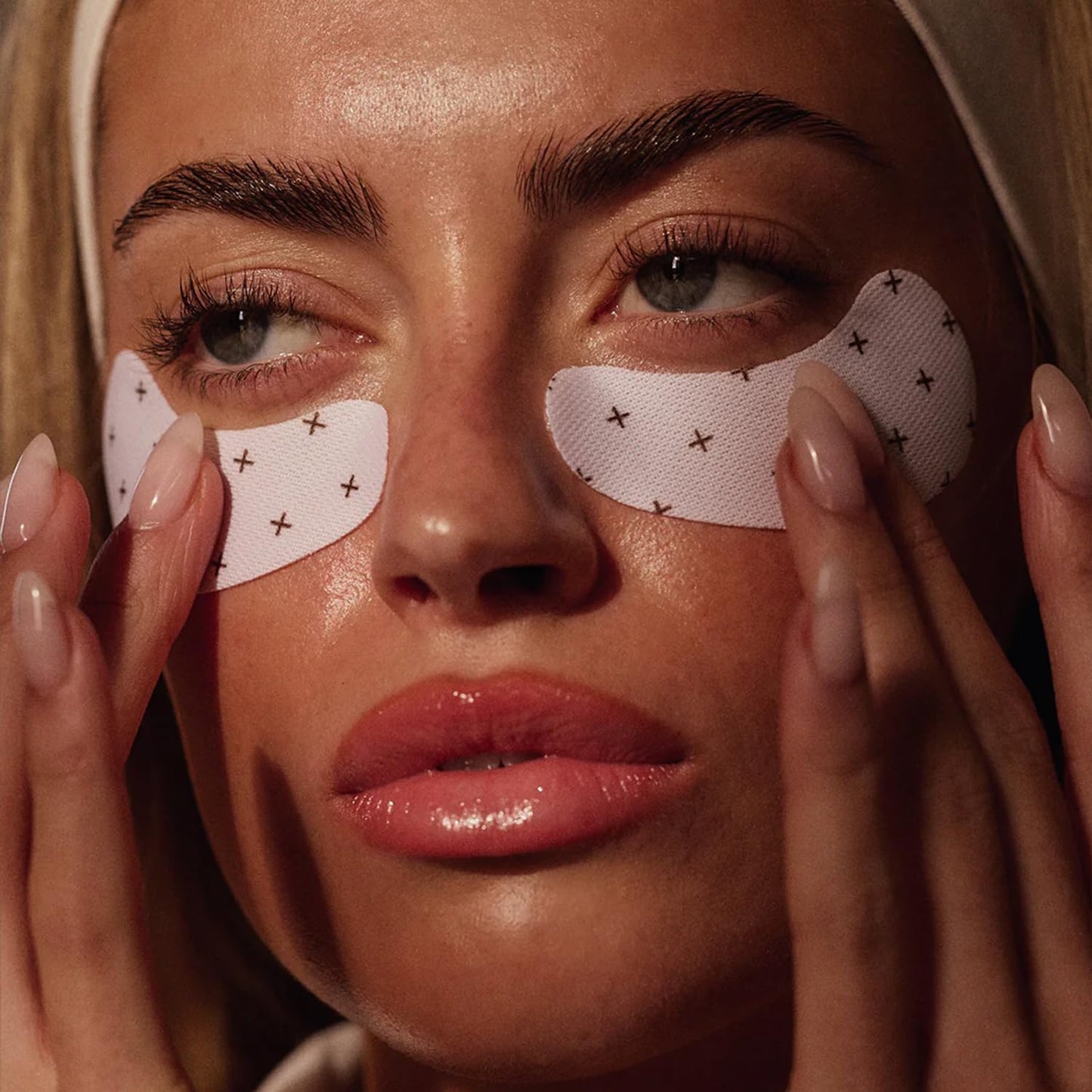 + Lux Unfiltered The Eye Mask, Anti-Slip Caffiene Infused Cooling Under Eye Patches, Reduce Puffy Eyes, Brighten and Hydrate Skin, 10 Count, Made in Korea