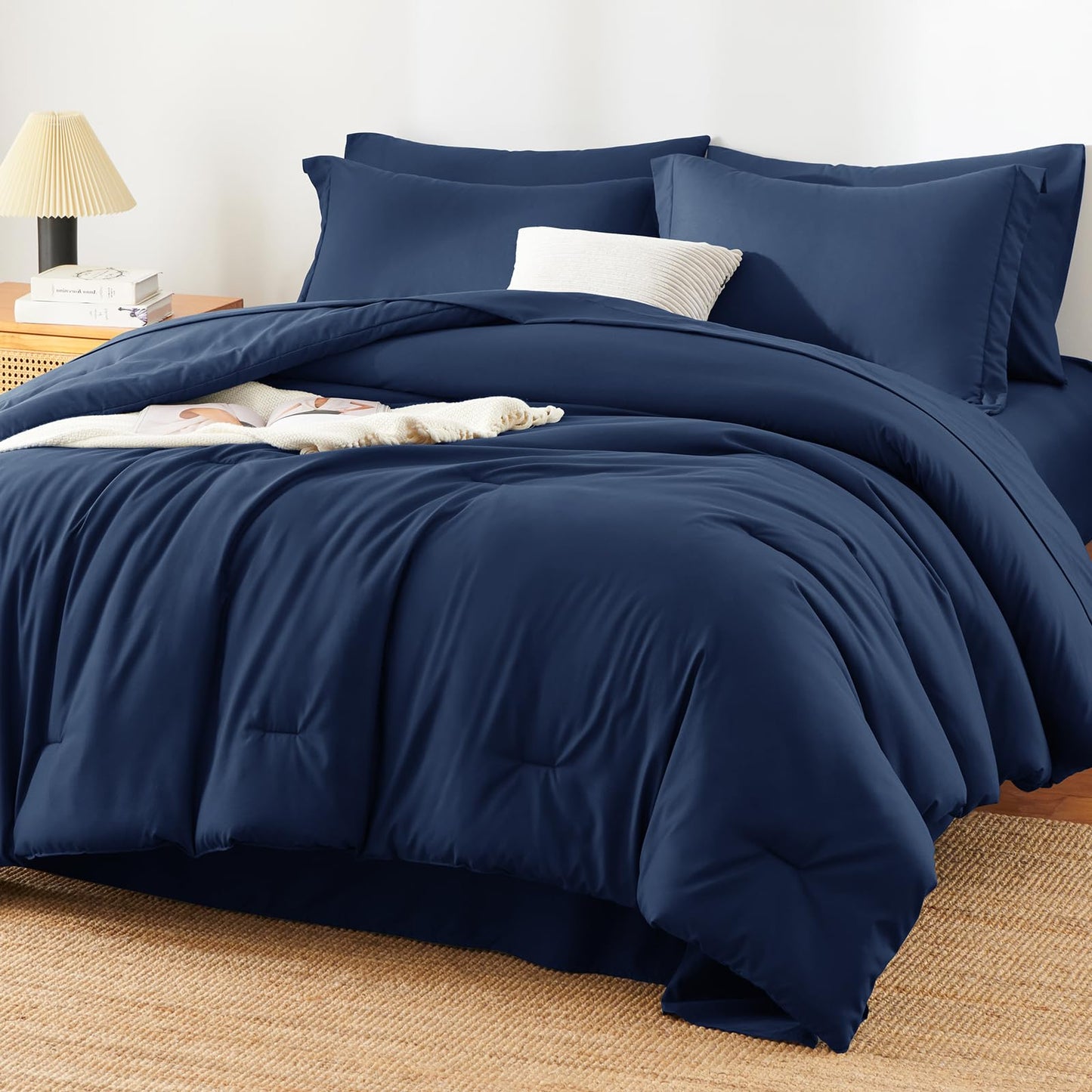 HIMEET Queen Comforter Set - 7 Pieces Bed in a Bag Queen Size, Luxury Comforter Set with Sheets for All Season, Bed Set with Comforter, Flat Sheet, Fitted Sheet, Pillowcases & Shams, Navy Blue