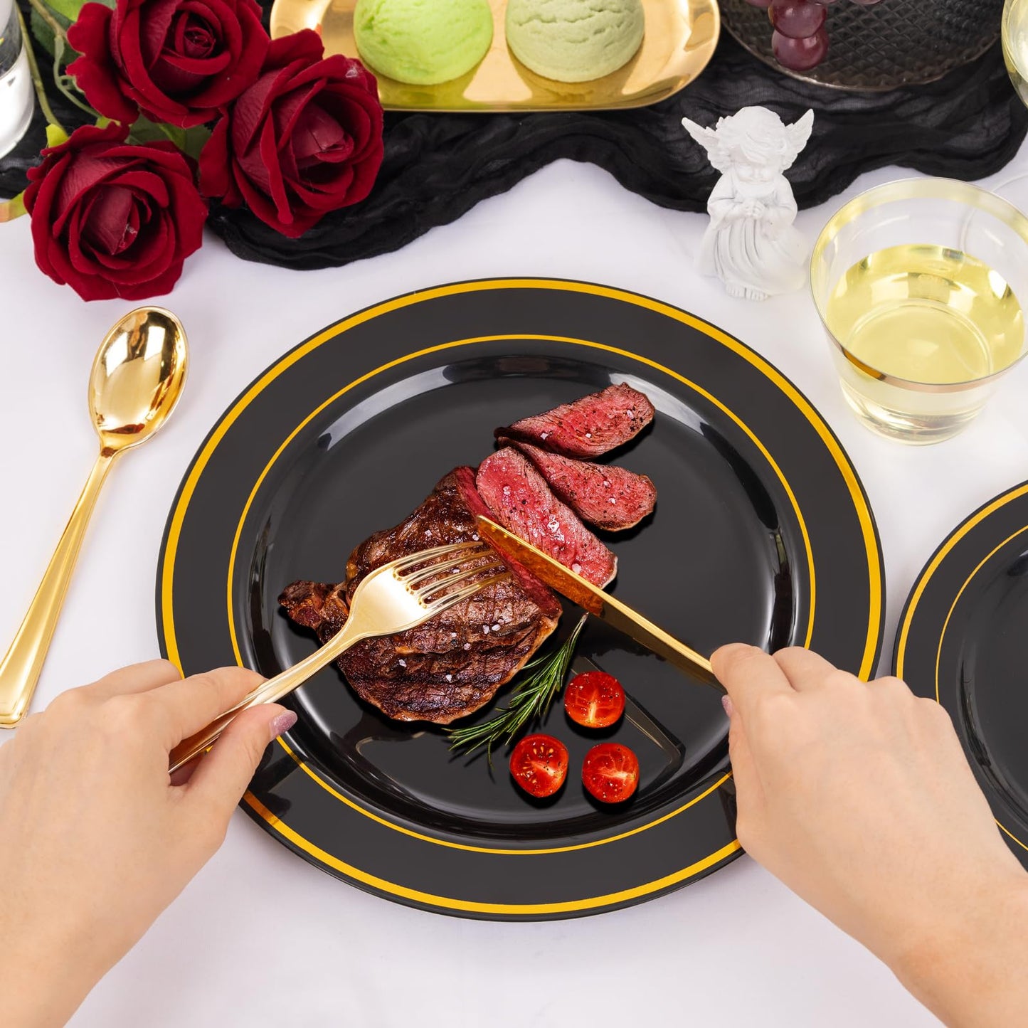 bUCLA 300PCS Black and Gold Disposable Dinnerware Set - 50 Guests Black Plastic Plates with Gold Rim Include 50 Dinner / 50 Dessert Plates, 50 Forks,50 Knives,50 Spoons&50 Cups for Party&Graduation