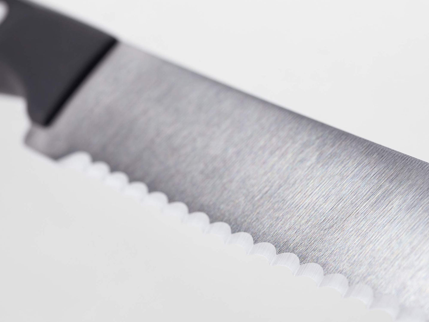 Wüsthof Gourmet 5" Serrated Utility Knife, Silver