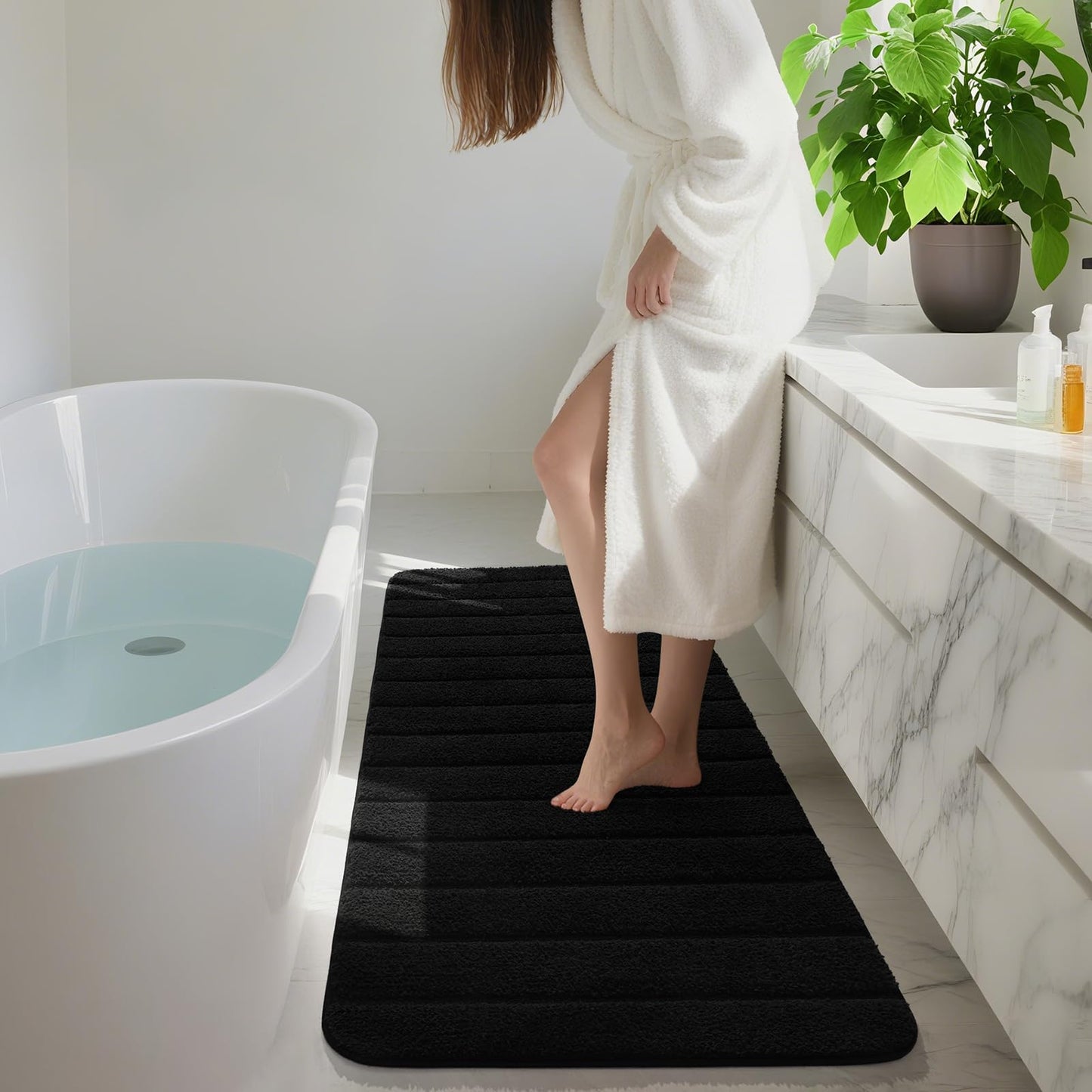 AROGAN Luxury Long Bathroom Runner Rugs, Thick Soft and Absorbent Microfiber Non Slip Bath Mat, Rubber Backing Striped Rug Carpets, Machine Washable Plush Mats for Bathroom Floor, 24x60 Inch Black