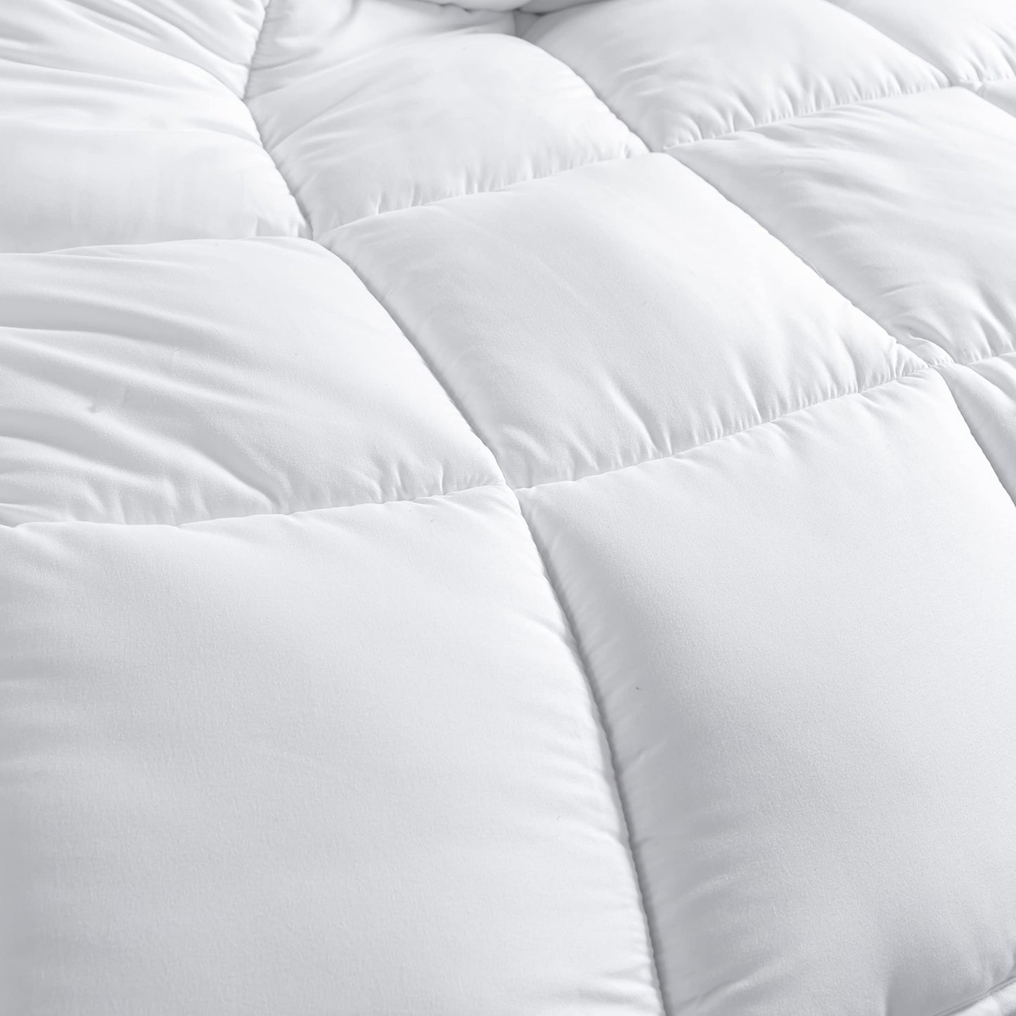 Winter Extra Warm White Queen Size Down Alternative Comforter, Heavyweight All Season Fiberfill Comforter Duvet Insert 90x90 with Corner Tabs - Ultra Soft Brushed Microfiber Shell