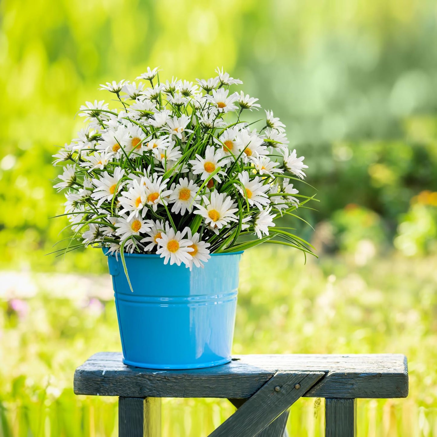 FOUSUKA 4 Bundles Artificial Silk Daisy Flowers Fake Daisies Plastics Plants Flower Faux Wildflowers Outdoor UV Resistant for Home Decor Indoor Outside Porch Patio Garden Planters Decoration (White)