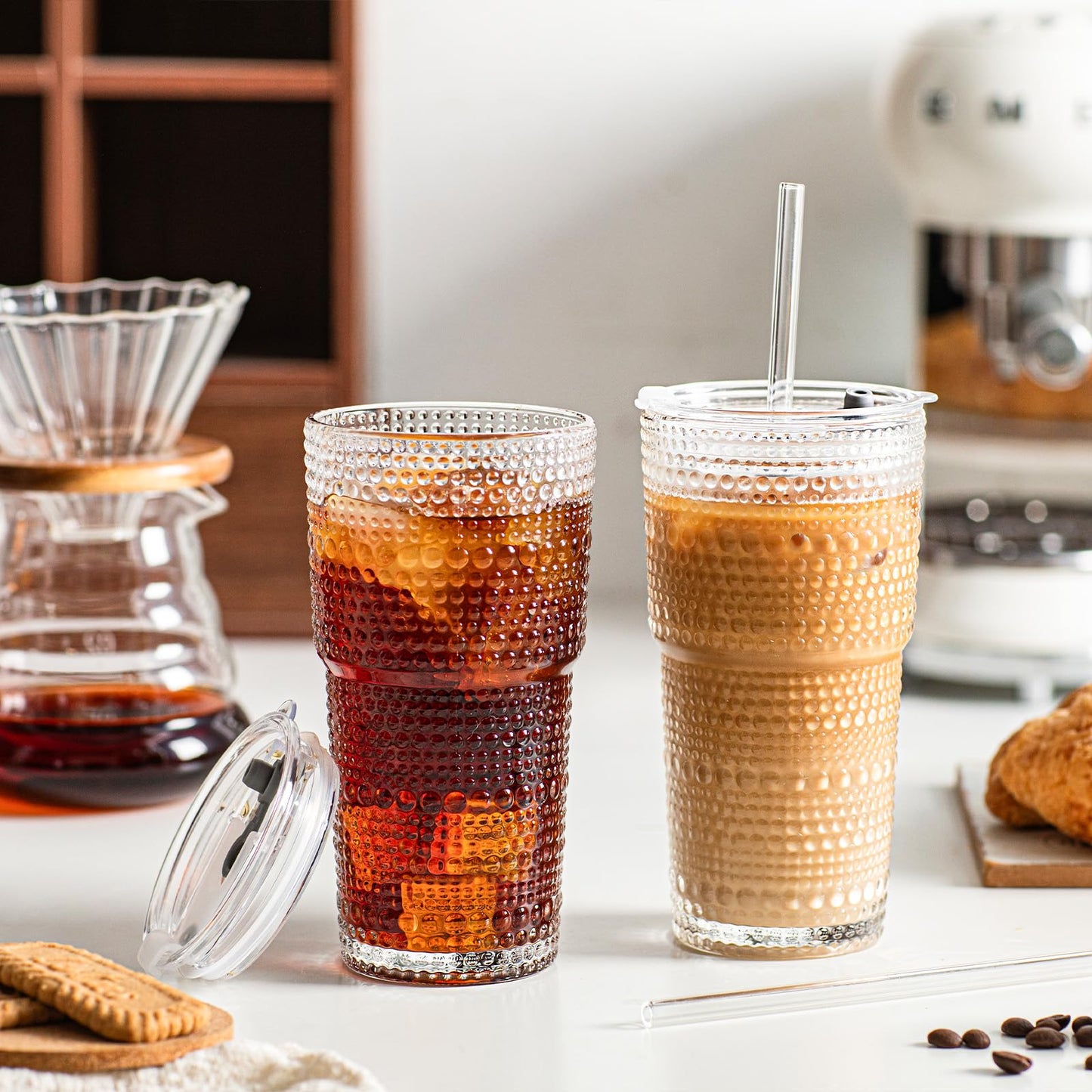 INSETLAN 20oz Hobnail Glass Cups with Lids and Glass Straws – 4 Pieces, Thick-Walled Glass Tumblers for Iced Coffee, Smoothies, Milk, Water, Juice, and More – Elegant and Durable Drinking Glasses