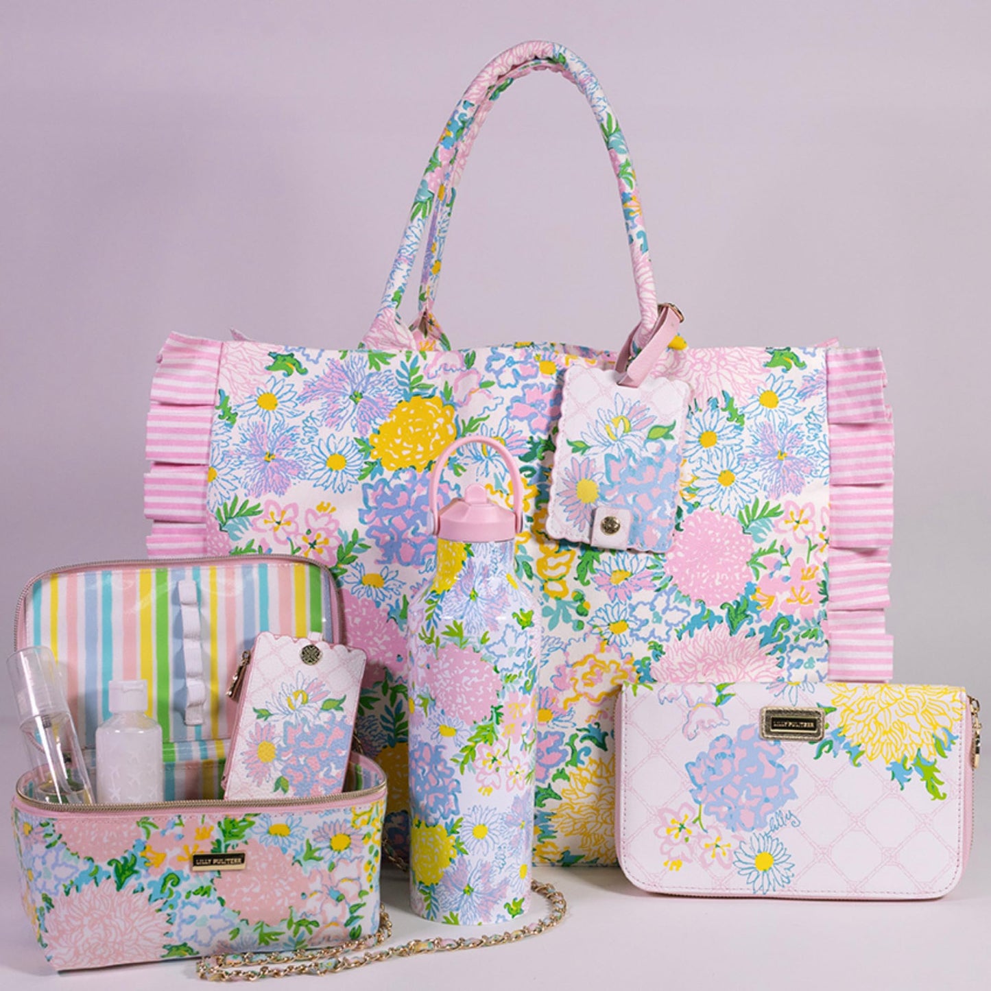 Lilly Pulitzer ID Case with Lanyard, Keychain Wallet with Zip Close, Cute Durable Card/Badge Holder with Long Lanyard for Women (Lilly Garden Home)