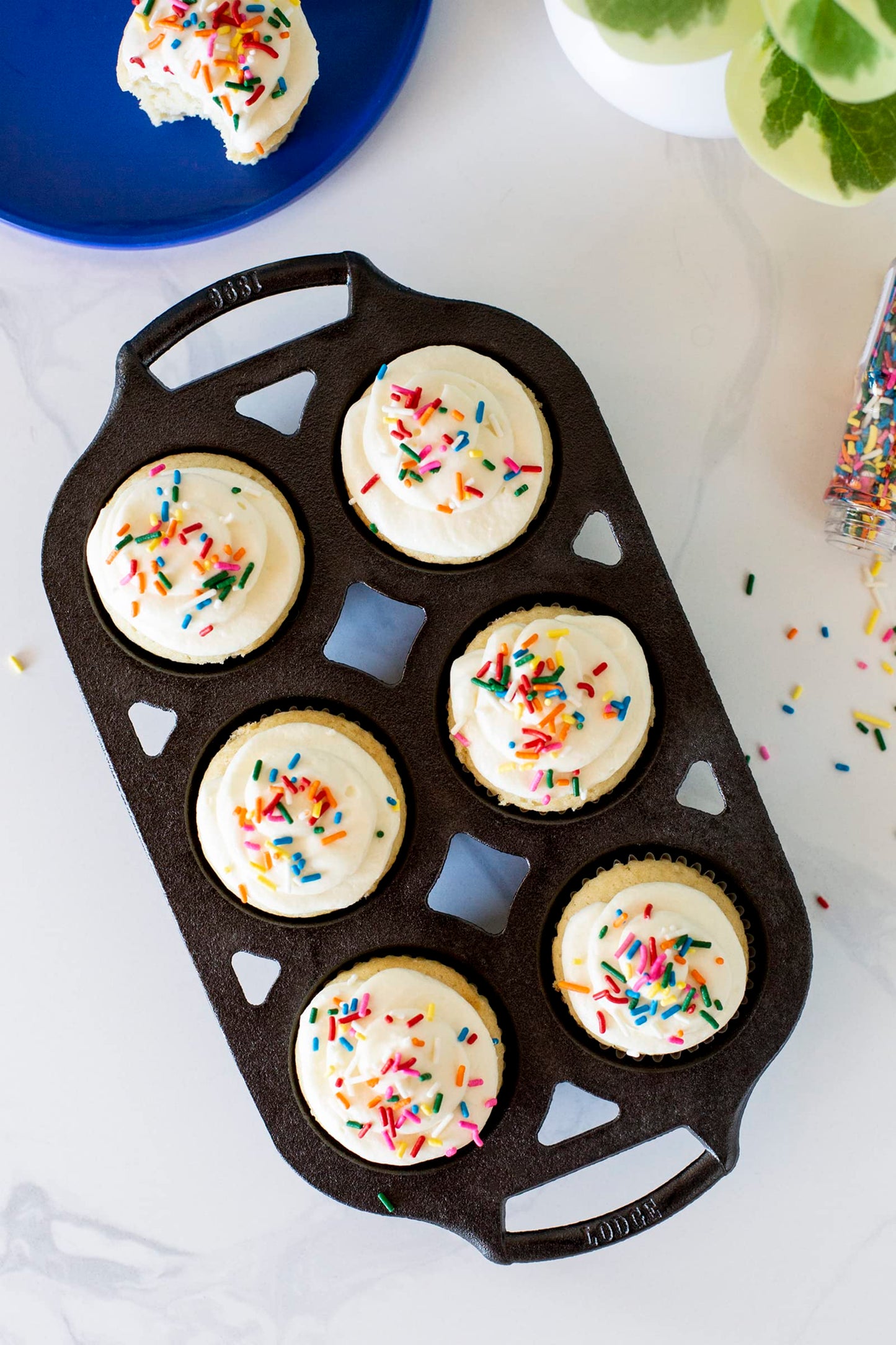Lodge Cast Iron Muffin Pan