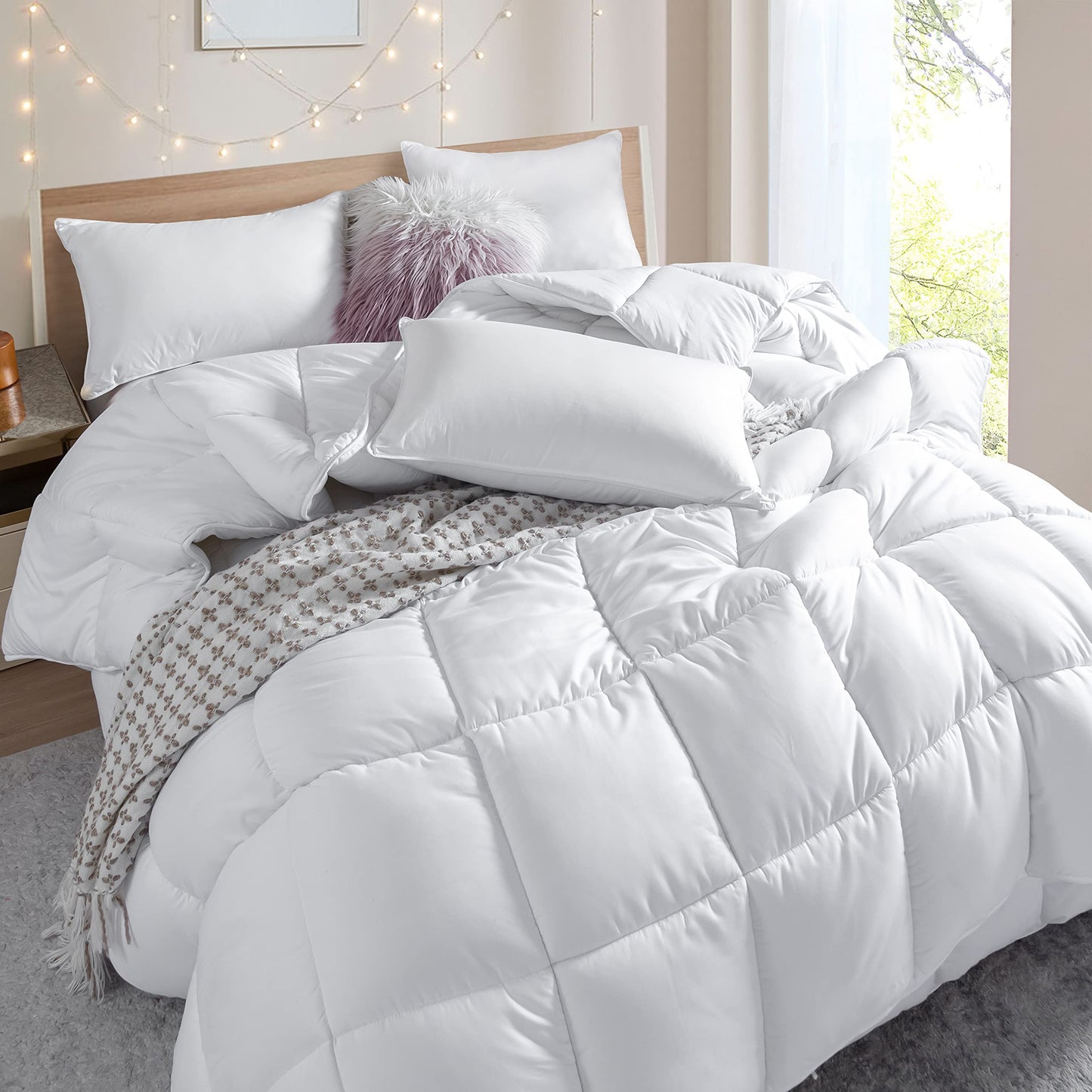 Winter Extra Warm White Queen Size Down Alternative Comforter, Heavyweight All Season Fiberfill Comforter Duvet Insert 90x90 with Corner Tabs - Ultra Soft Brushed Microfiber Shell