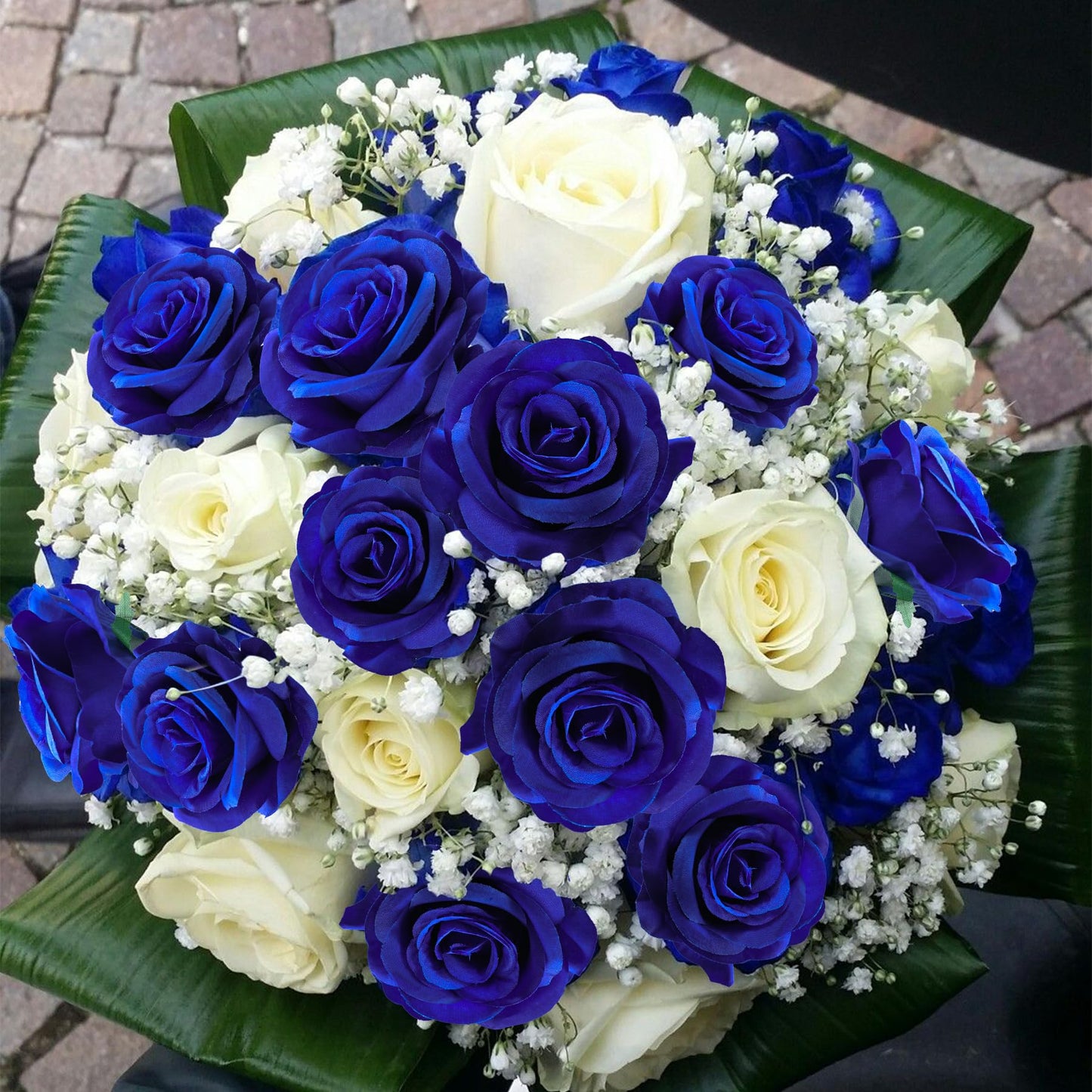 Lcuasc 50pcs Artificial Roses Flowers in Bulk,Realistic Silk Fake Rose with Long Stem for Wedding Centerpieces Bouquet Party Floral Arrangement Home Decoration(Royal Blue)