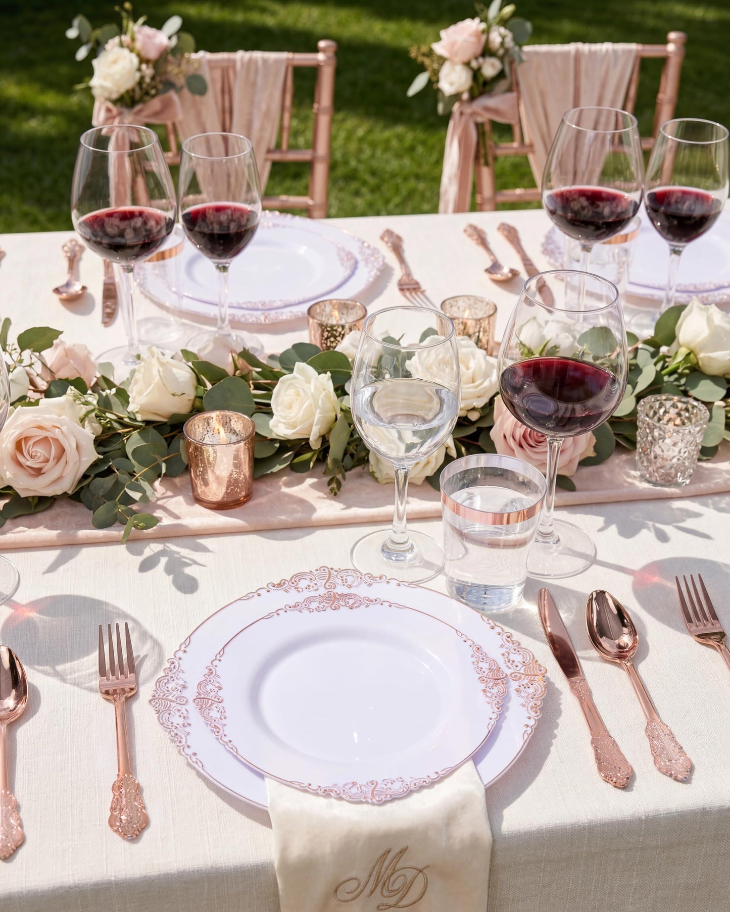 Morejoy 100 Pieces Rose Gold Plastic Plates - Rose Gold Disposable Plates - 10.25inch White Plastic Dinner Plates With Rose Gold Rim for Weddings & Parties & Graduation Party
