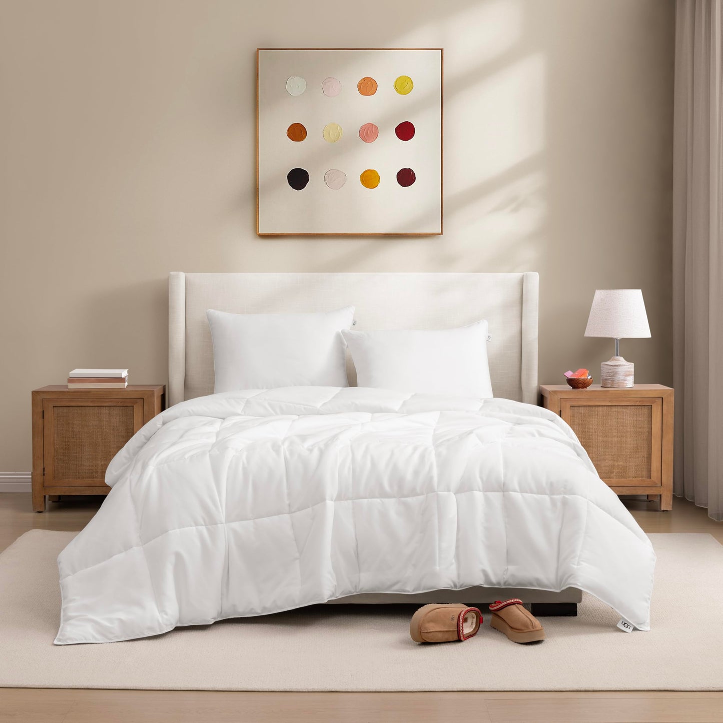 UGG Danielle Cooling Pillow Standard Size Hypoallergenic Down Alternative Luxury Hotel Bed Pillow for Stomach Back or Side Sleeper with Washable Cover for Queen Full or Twin, 20-inch x 28-inch, White