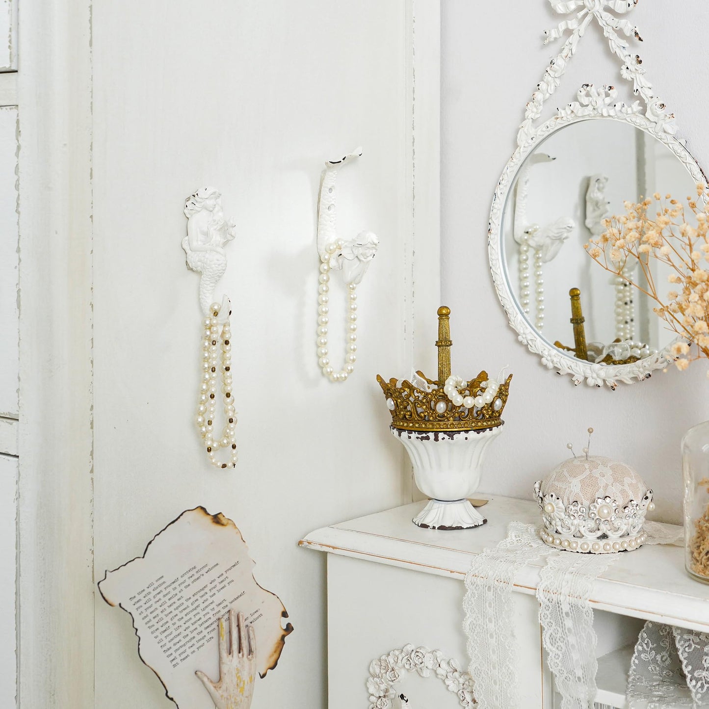 SOFFEE DESIGN 4pcs White Mermaid Shape Metal Coat Hooks, Playful Mermaid Design, Retro Friction Process, High Load-Bearing, for Vocation House, Seaside Cottages, Bathroom, Living Room