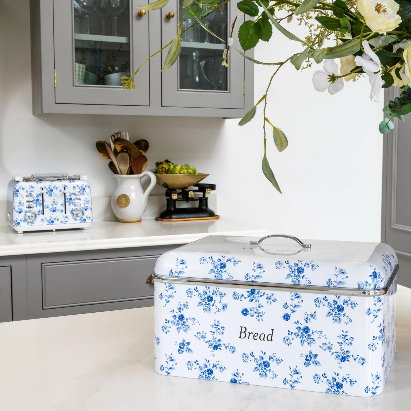Laura Ashley VQ Bread Bin - China Rose