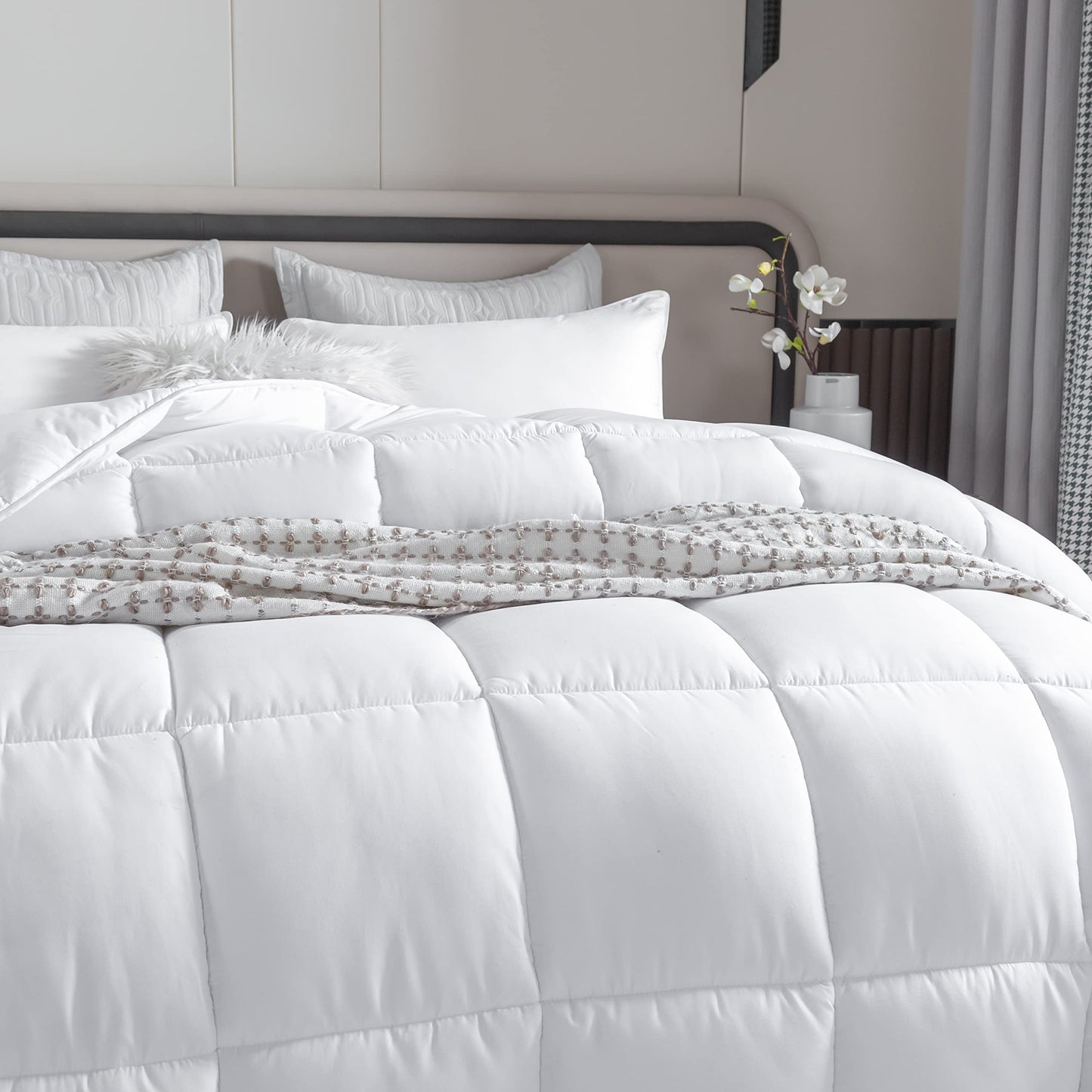 Winter Extra Warm White Queen Size Down Alternative Comforter, Heavyweight All Season Fiberfill Comforter Duvet Insert 90x90 with Corner Tabs - Ultra Soft Brushed Microfiber Shell