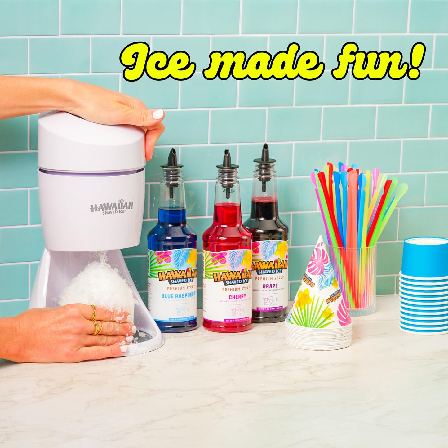 Hawaiian Shaved Ice S900A Snow Cone and Shaved Ice Machine with 2 Reusable Plastic Ice Mold Cups, Non-slip Mat, Instruction Manual, 1-year Manufacturer’s Warranty, 120V, White
