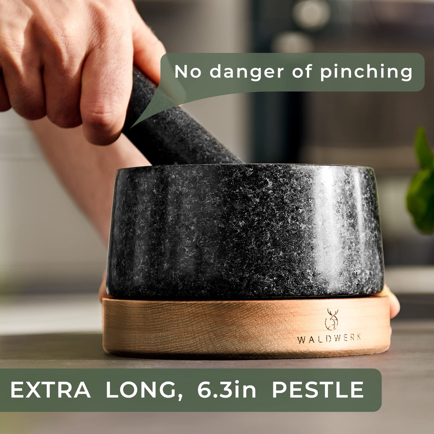 WALDWERK Mortar and Pestle - Mortar and Pestle Set with Anti-Scratch Wood Base - Mortar with Extra Large Pestle Out of Natural Granite - Large Mortar and Pestle - Perfect for Guacamole