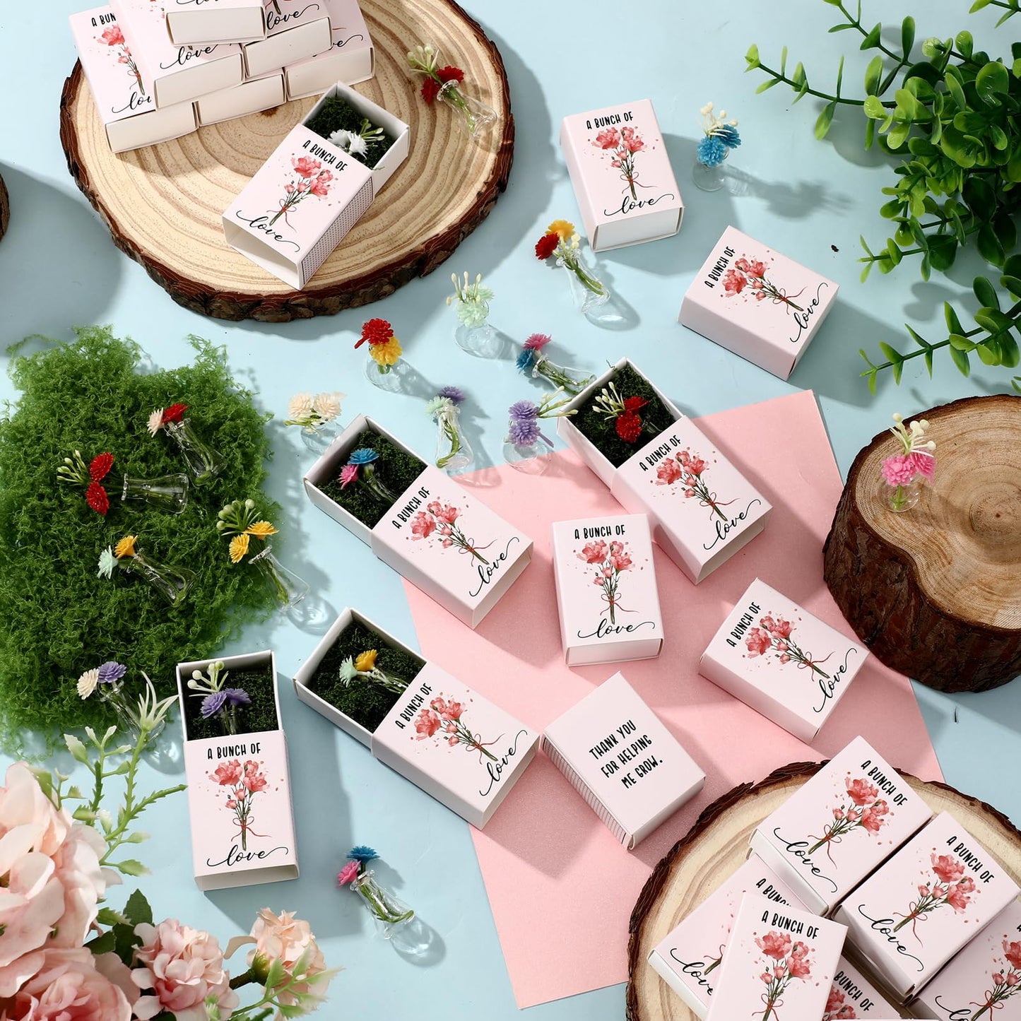 Wonderjune 50 Sets CNA Week Gifts Bulk for Women Positive Mini Flowers with Bud Vases Office Desk Decor Mini Box Breathing Thank You End of Year Graduation Favors for Coworker (Clear)