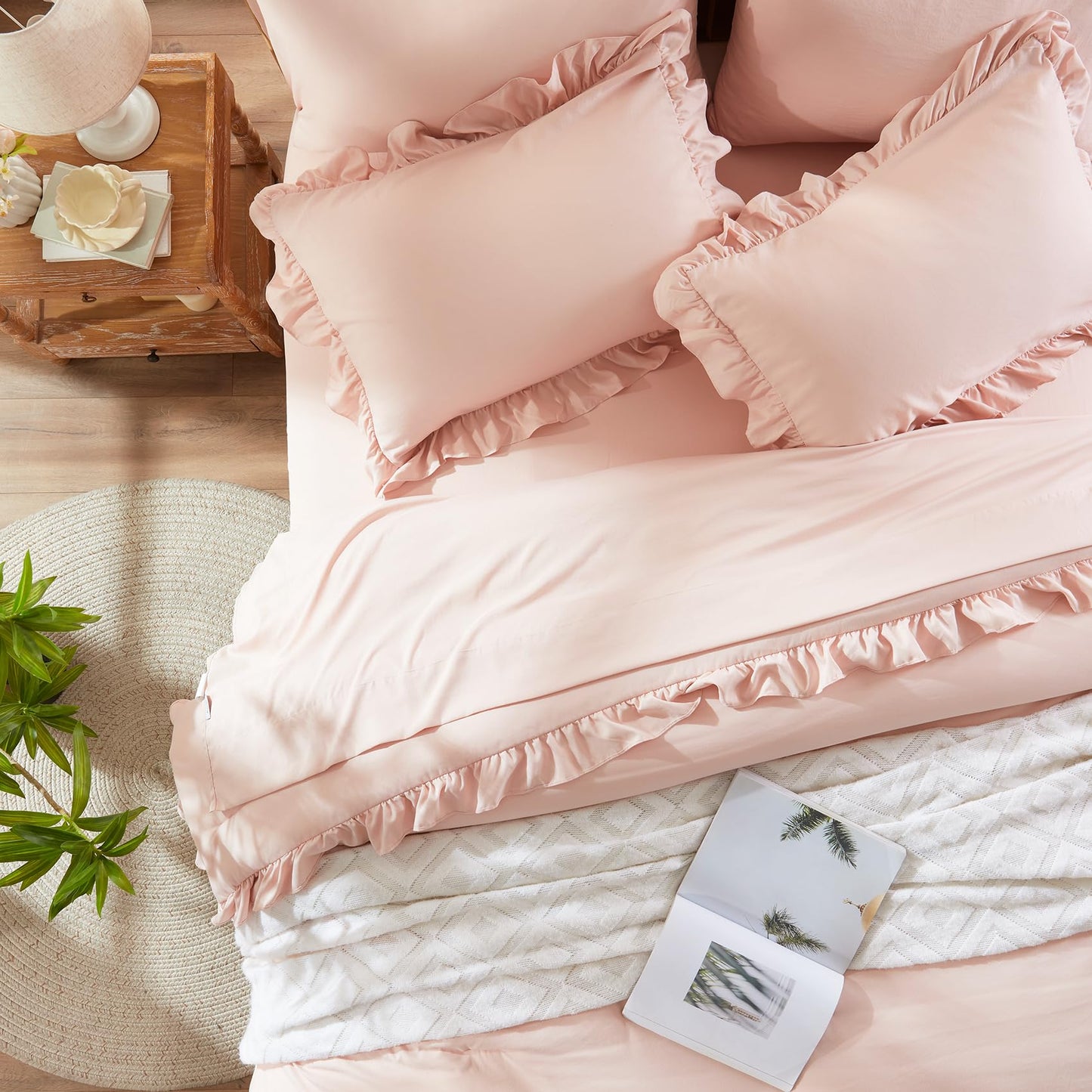 Anluoer Twin Comforter Set 5 Piece for Girl, Pink Bed in a Bag with Sheets, All Season Ruffle Shabby Chic Bedding Sets with 1 Comforter, 1 Pillow Sham, 1 Pillowcase, 1 Flat Sheet, 1 Fitted Sheet