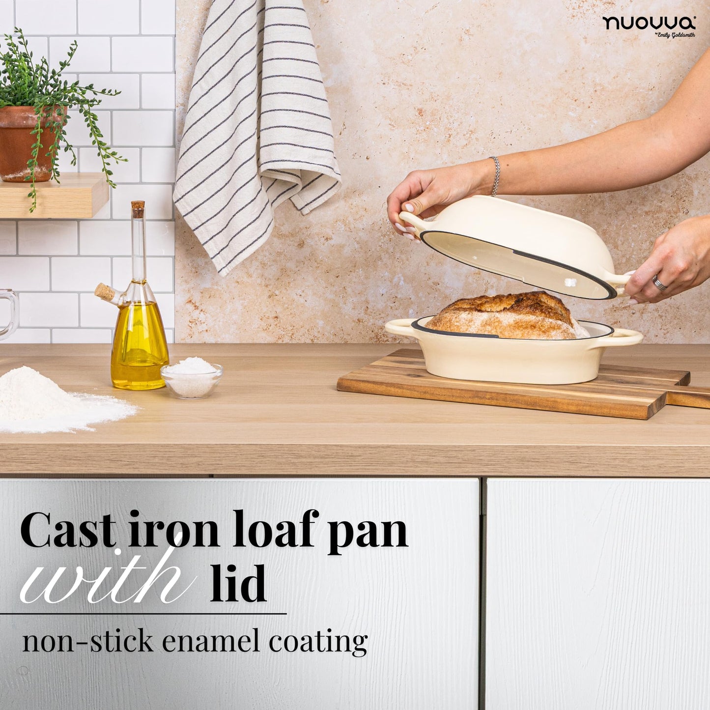 Dutch Oven For Sourdough Bread Baking – Enamelled Cast Iron Bread Loaf Pot – Oven Safe Non Stick Bread Pot – Rectangular, Cream, 24cm x 16cm – by Nuovva