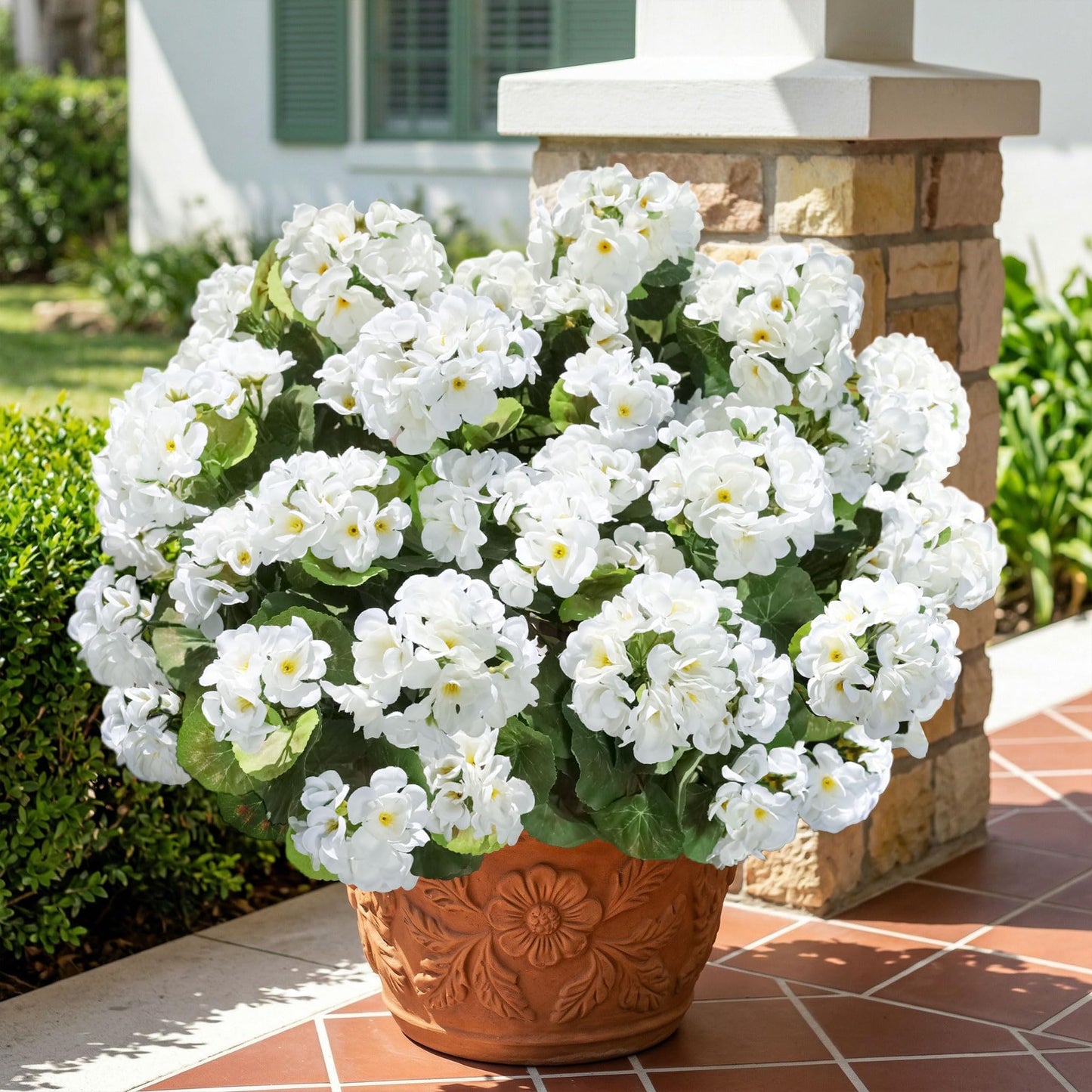 Fake Geraniums Artificial Flowers for Outdoors Outside, 6 Bundles White Silk Geraniums Fake Flowers Plants Realistic UV Resistant Faux Flowers for Outdoor Planters Garden Balcony Yard Porch Indoor