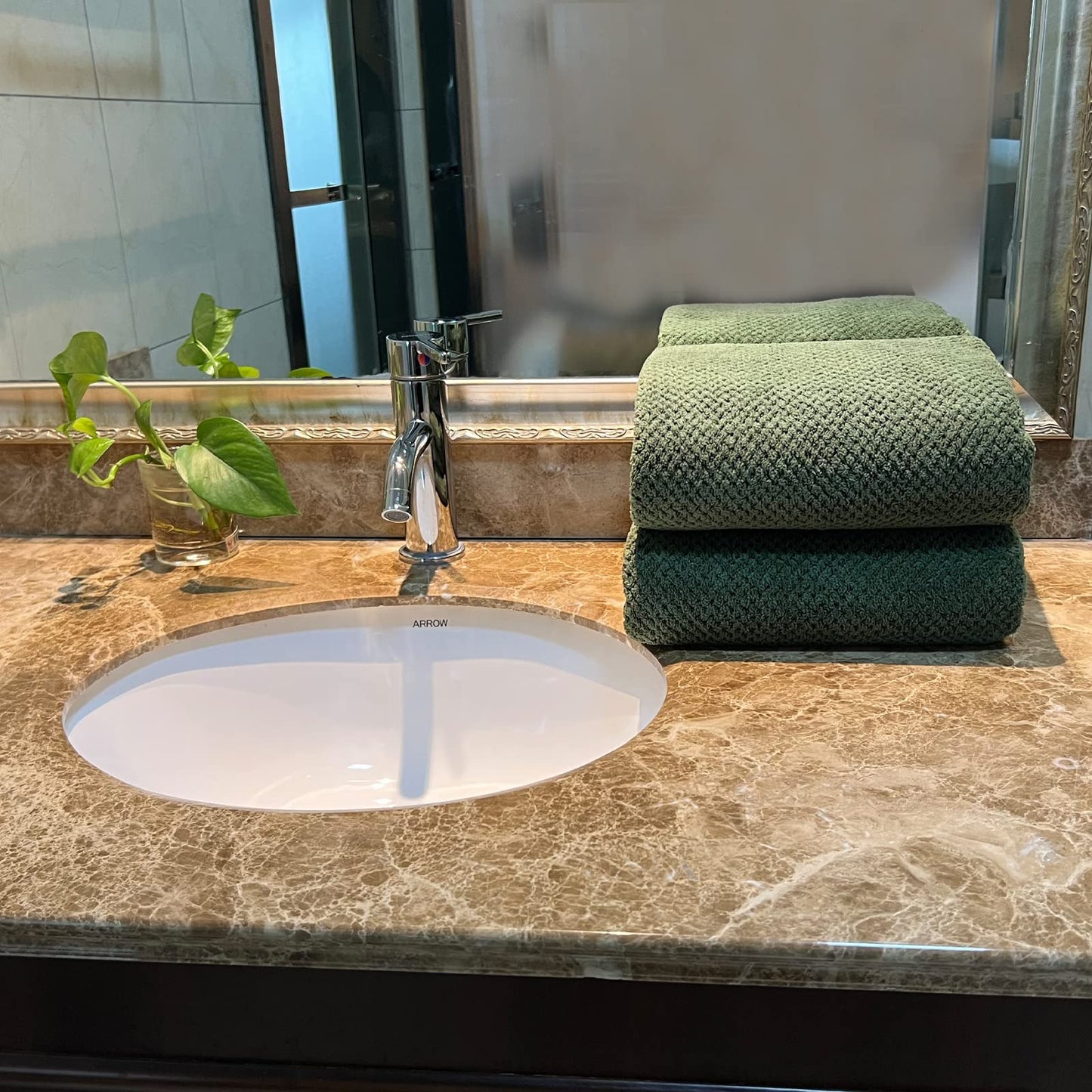 YTYC Towels,29x59 Inches Extra Large Bath Towels for Bathroom Super Soft Quick Dry Light Weight Waffle Microfiber Shower Towels 80% Polyester 20% Nylon (Olive Green,4 Piece)