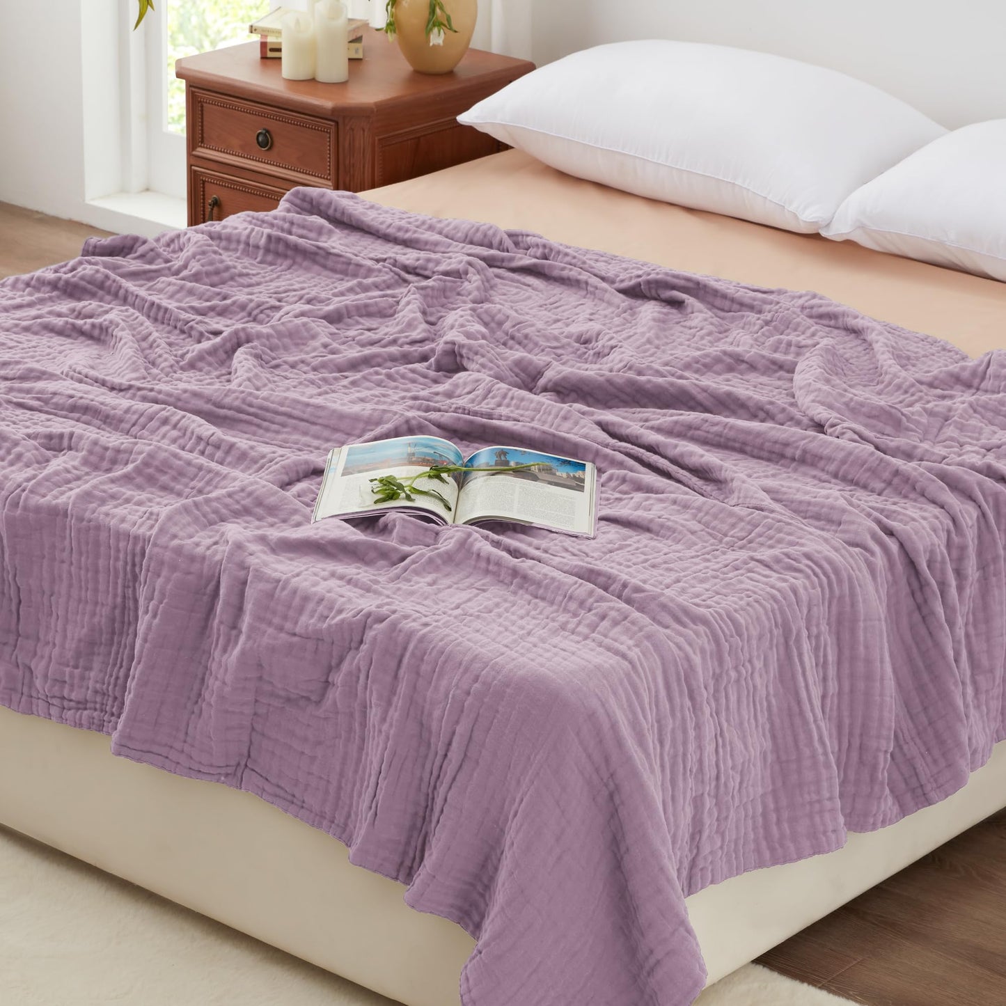Love's cabin 100% Cotton Muslin Blanket, 6 Layer Lightweight Breathable Gauze Queen Size Blanket 90 x 90 Inches, Soft All Season Blanket for Bed, Lavender