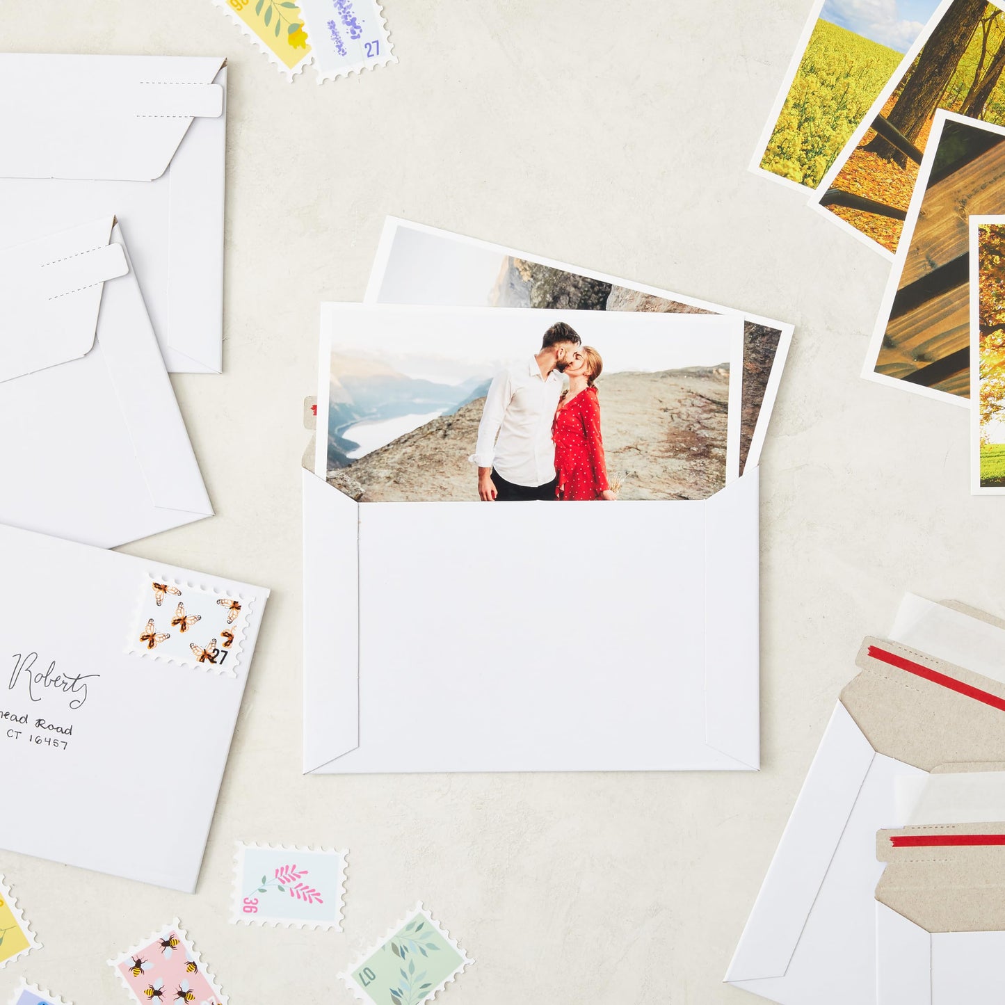 Mailing Envelopes - 6.5 x 4.5 in, White, 100 Count, Flat Peel & Seal - Thick Cardboard Envelopes, Photo Mailers & Trading Card Mailers