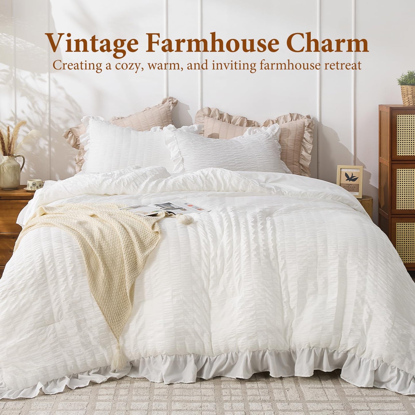 JOLLYVOGUE White Comforters Queen Size, 3 Pieces Ruffle Seersucker Queen Comforter Set for All Season, Lightweight Soft Shabby Chic Bedding Sets for Women（1 Comforter, 2 Pillowshams）