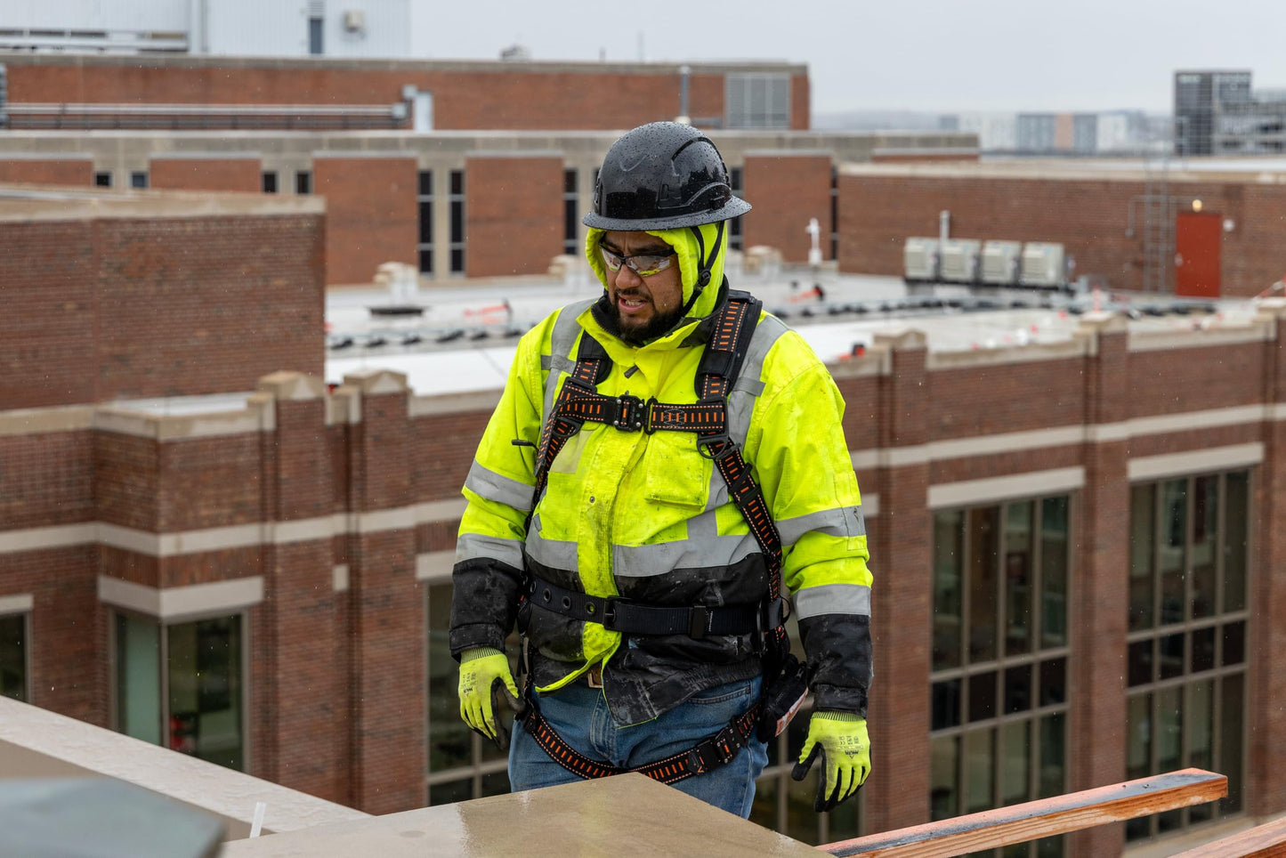 Malta Dynamics APEX Type 2 Class C Full Brim Safety Helmet, Vented, ANSI Z89.1, EN12492, OSHA 1910 and OSHA 1926 Compliant, Black